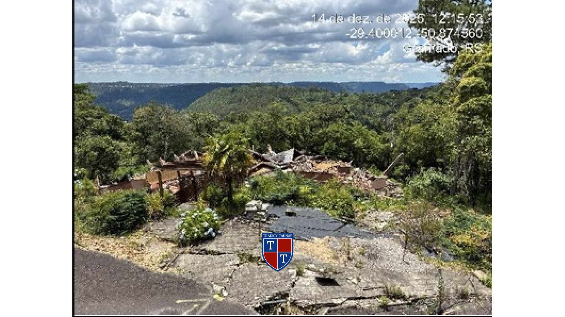 Foto 3 de TERRENO em TRES PINHEIROS - Imóvel Retomado Caixa