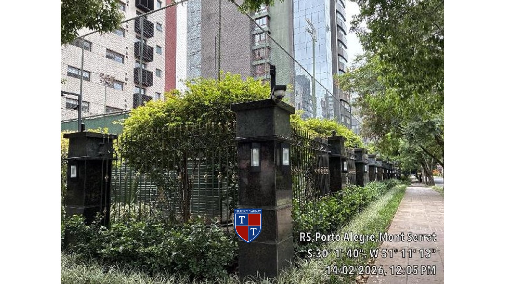 Foto 3 de APARTAMENTO em MONT SERRAT - Imóvel Retomado Caixa