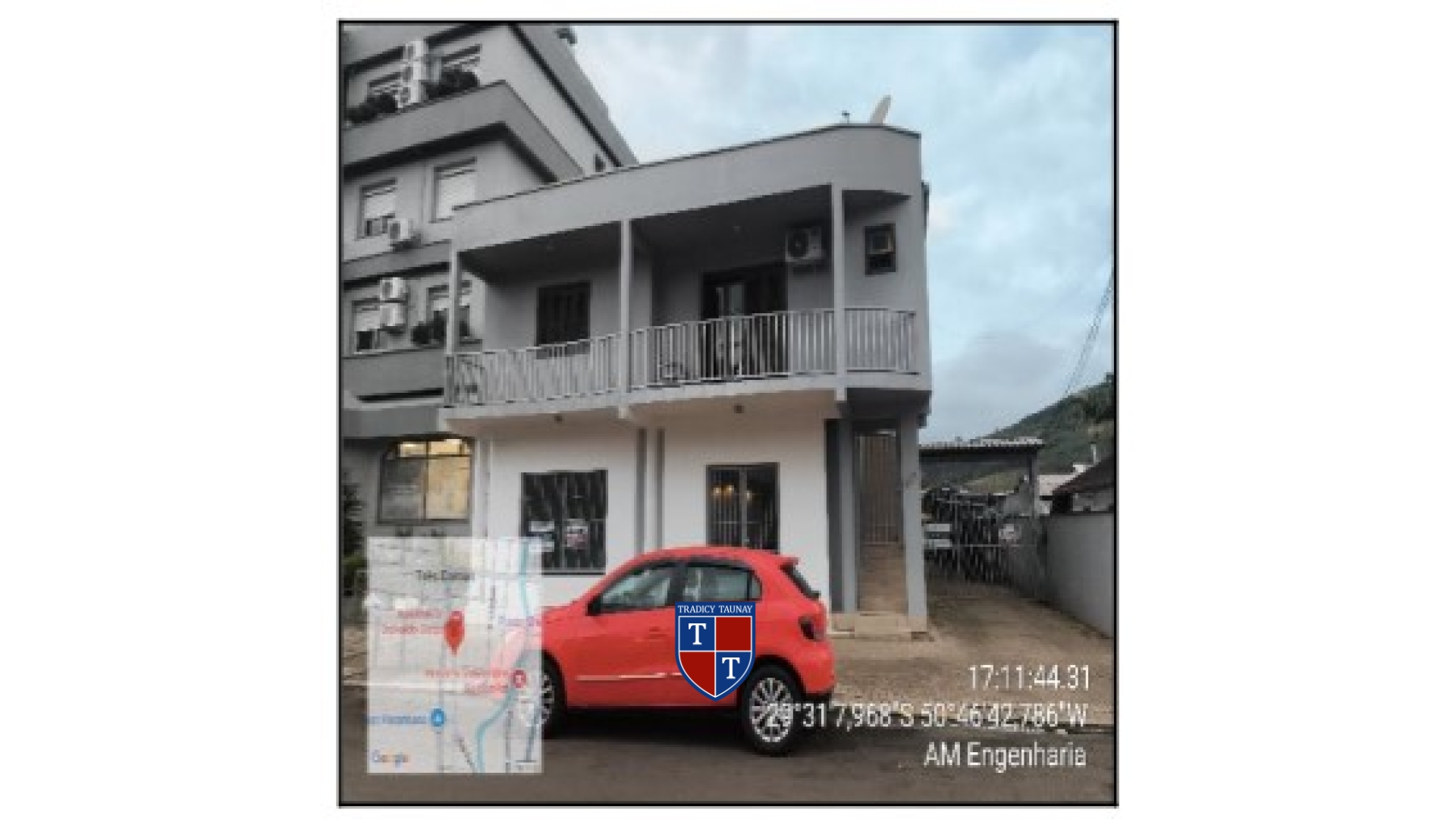 APARTAMENTO em CENTRO