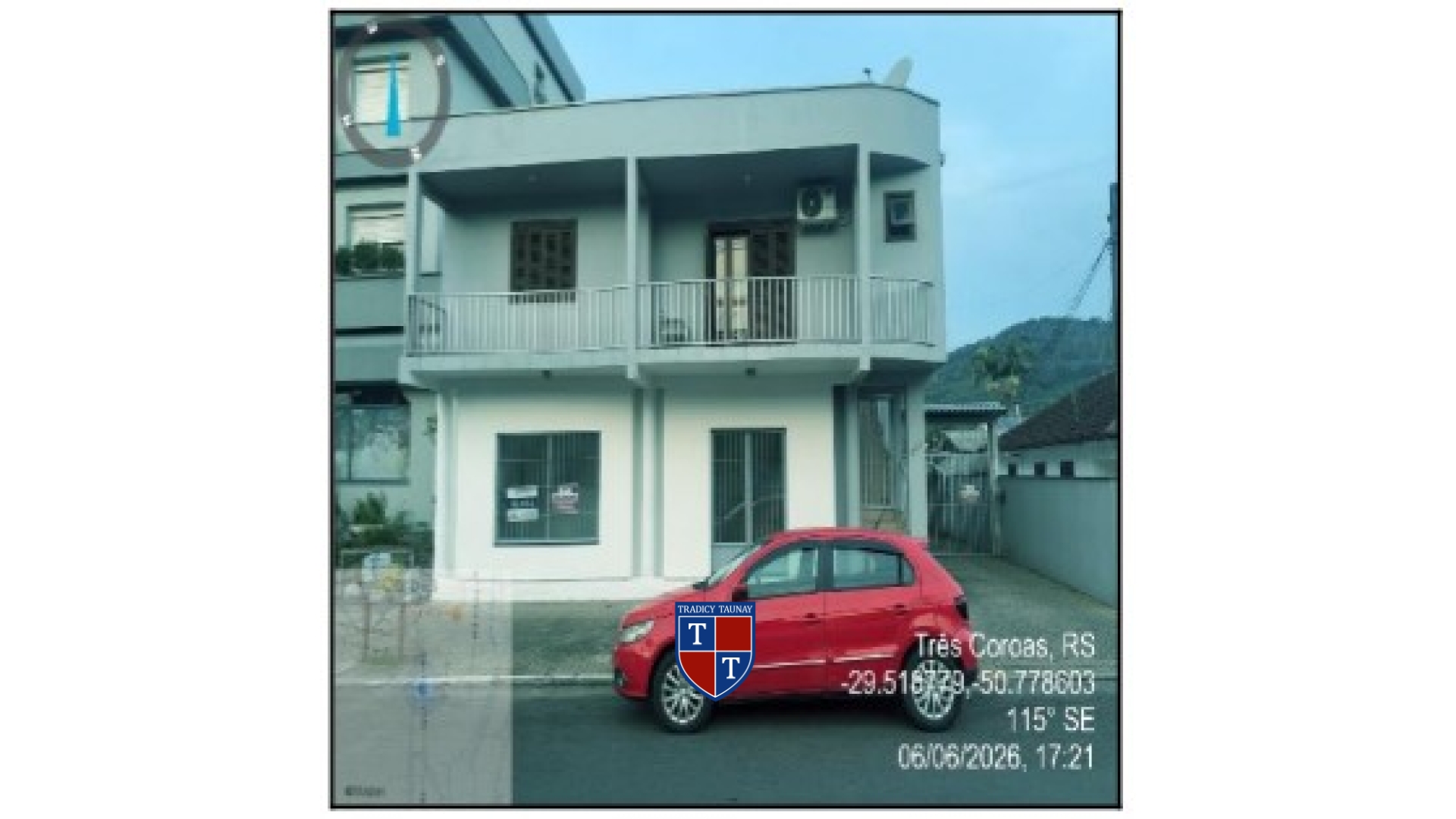 APARTAMENTO em CENTRO