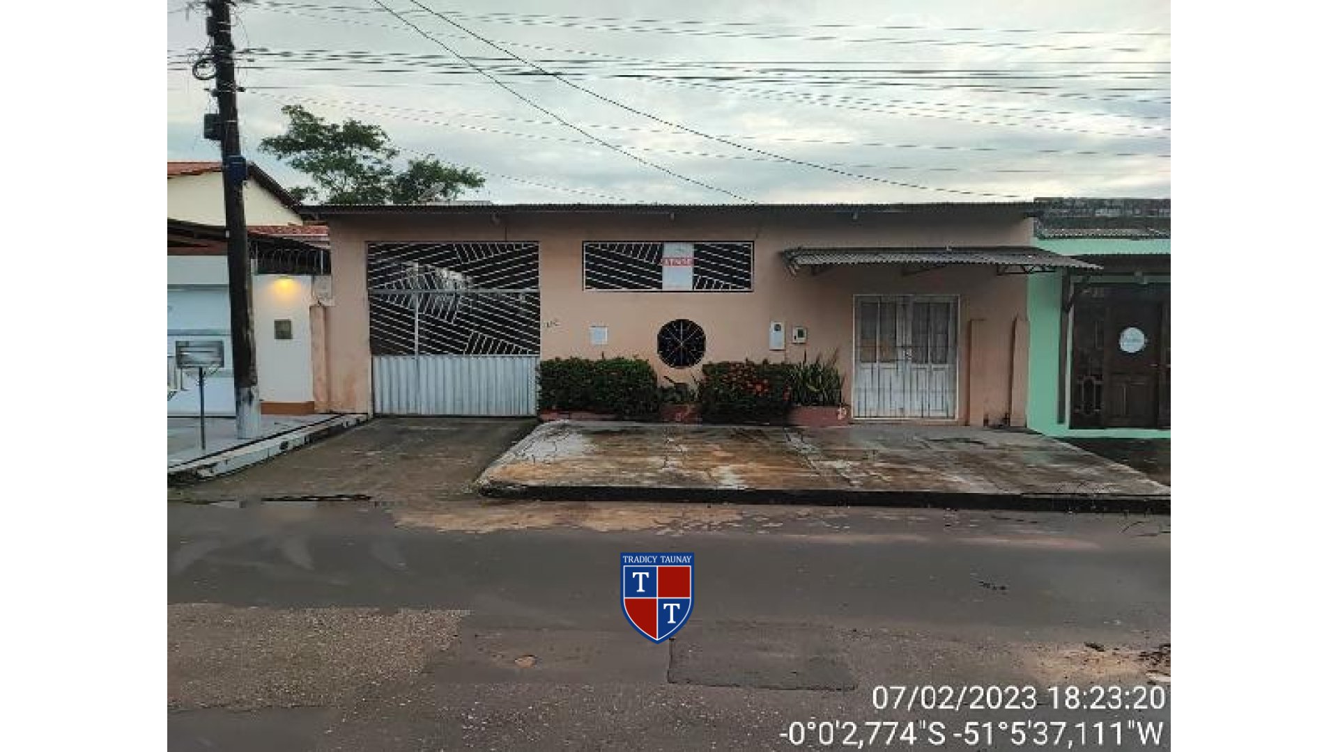 Foto 1 de CASA em JARDIM MARCO ZERO - Imóvel Retomado Caixa