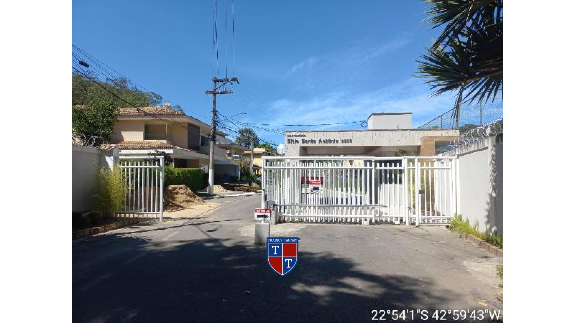 Foto 1 de CASA em RIO DO OURO, NITEROI/RJ - Imóvel Retomado CAIXA Ref 1444402465396