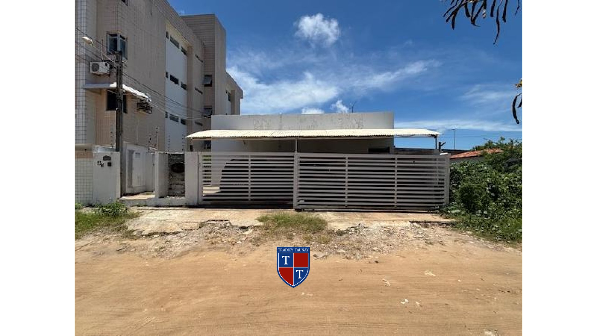 Foto 1 de CASA em CAMBOINHA - Imóvel Retomado Caixa