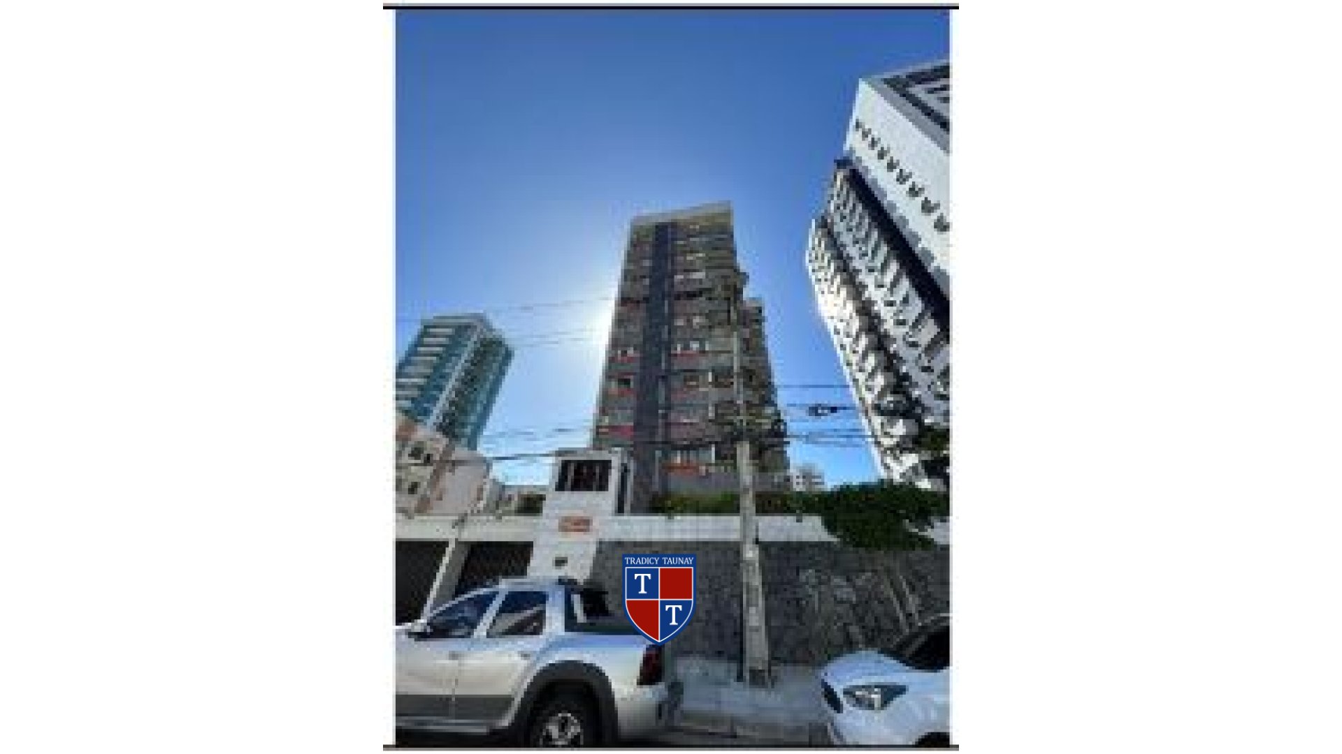 Foto 2 de APARTAMENTO em CANDEIAS - Imóvel Retomado Caixa