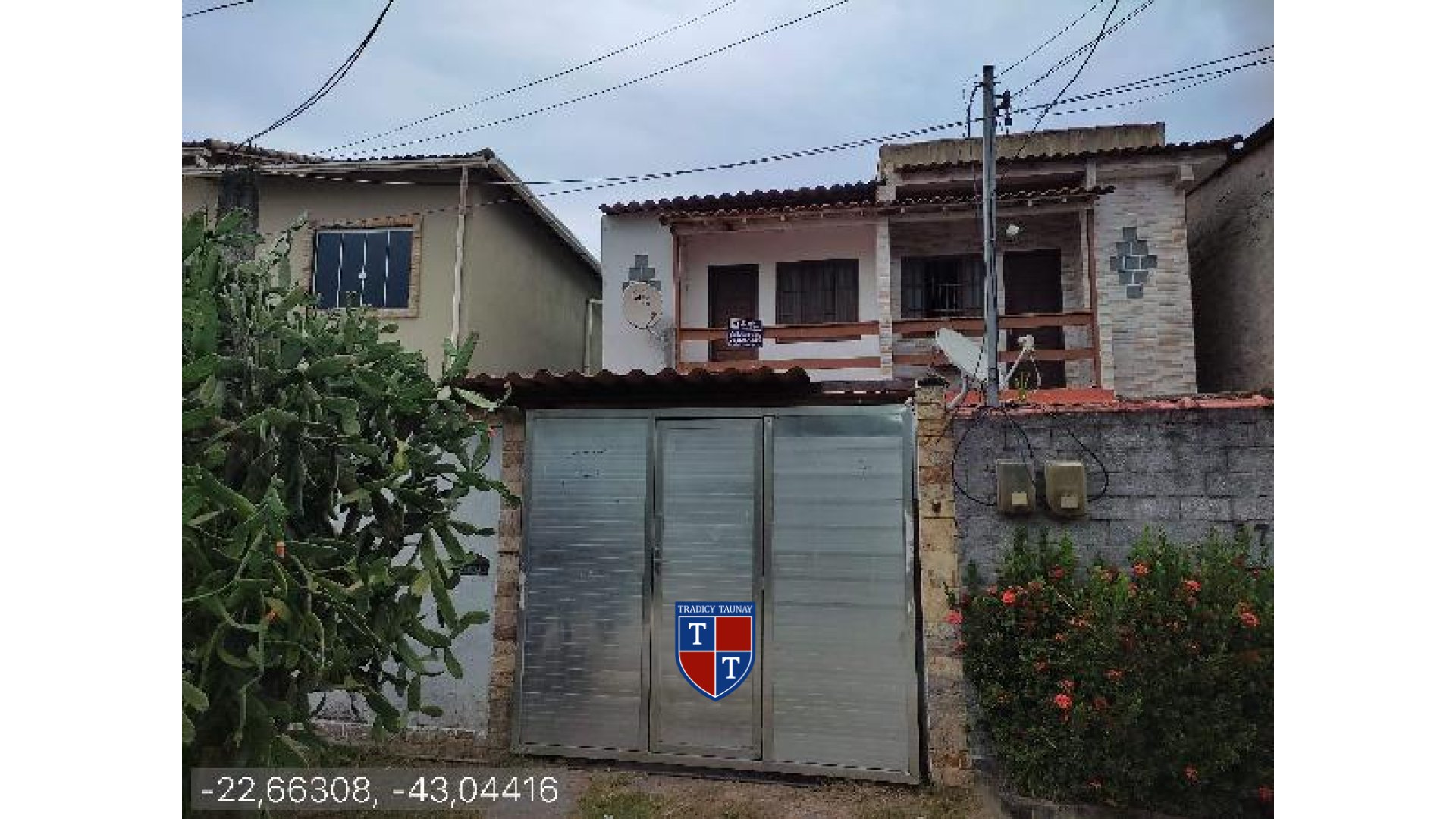 Foto 1 de CASA em BNH - Imóvel Retomado Caixa