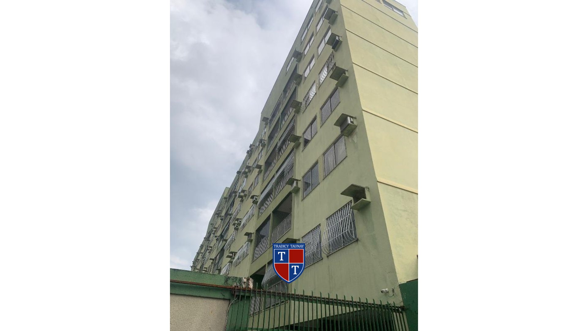 APARTAMENTO em COELHO