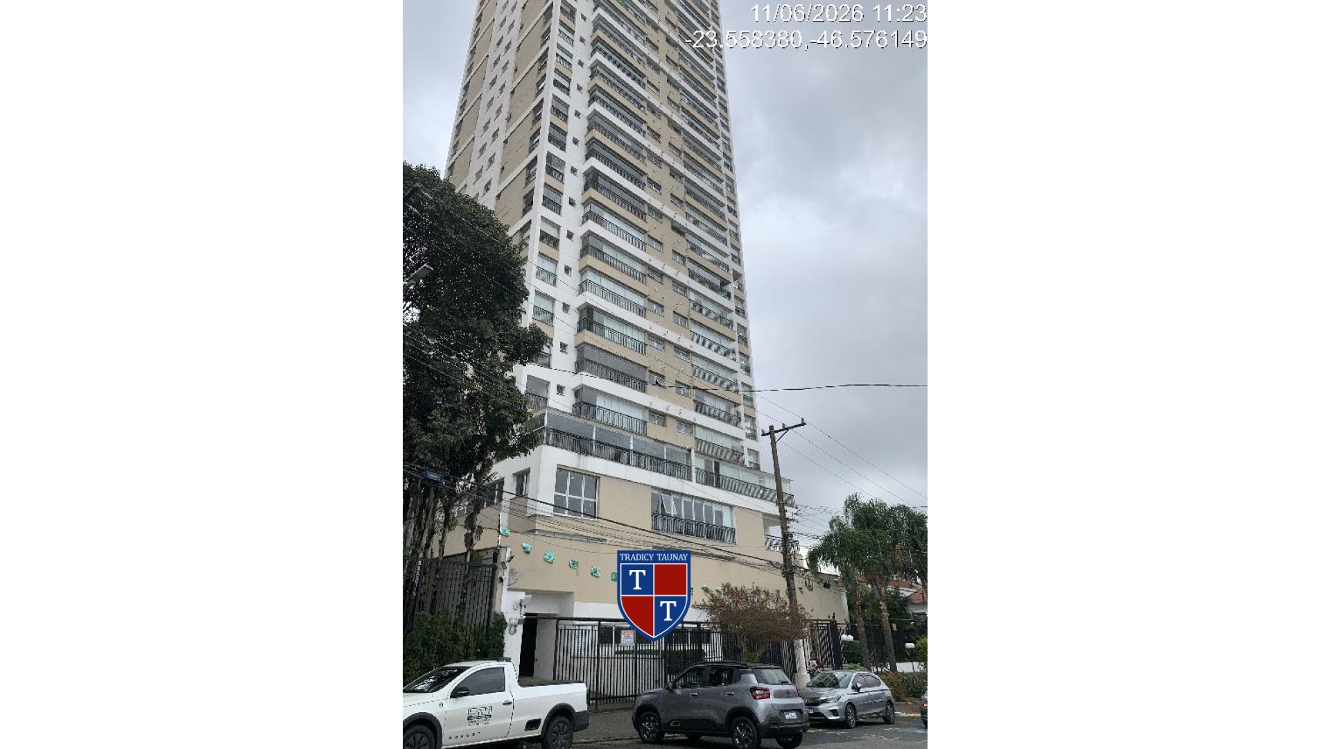 APARTAMENTO em VILA REGENTE FEIJO