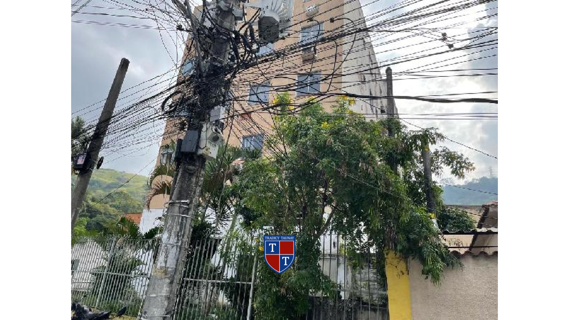 Foto 1 de APARTAMENTO em CAVALCANTI - Imóvel Retomado Caixa