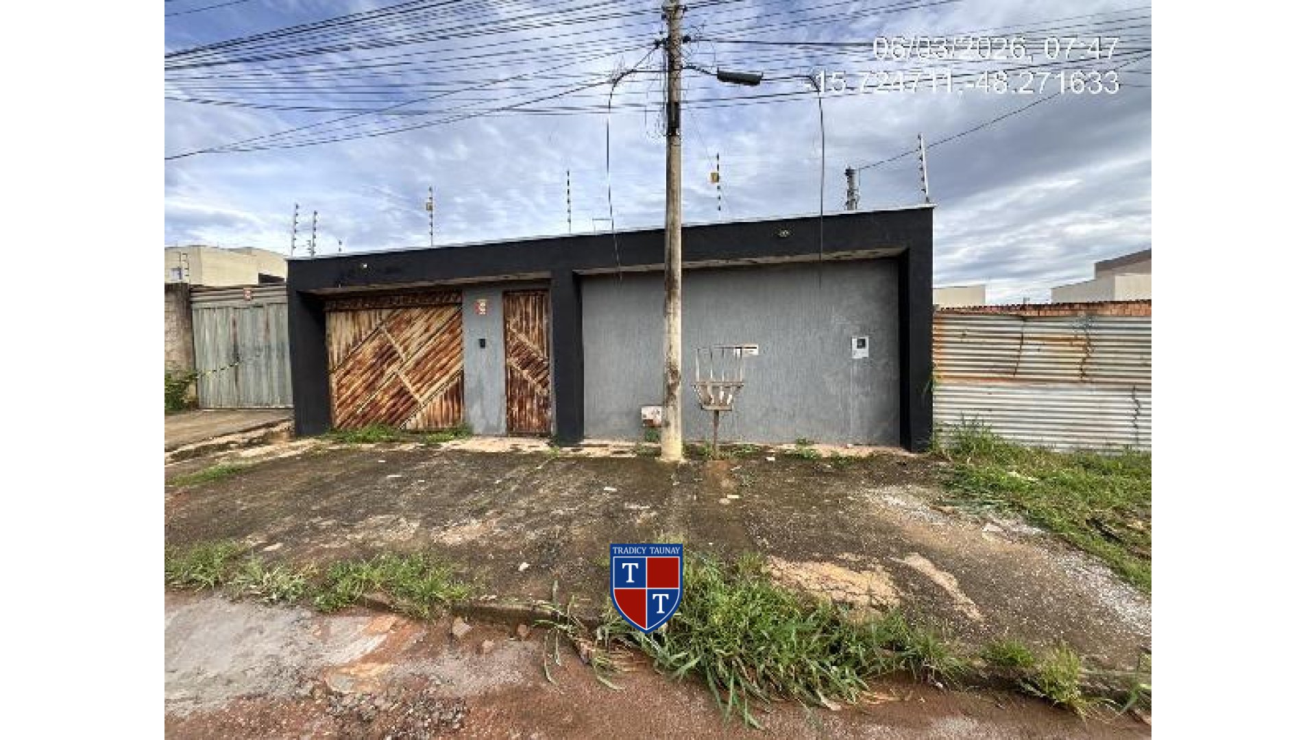 Foto 1 de CASA em MANSOES POR DO SOL - Imóvel Retomado Caixa