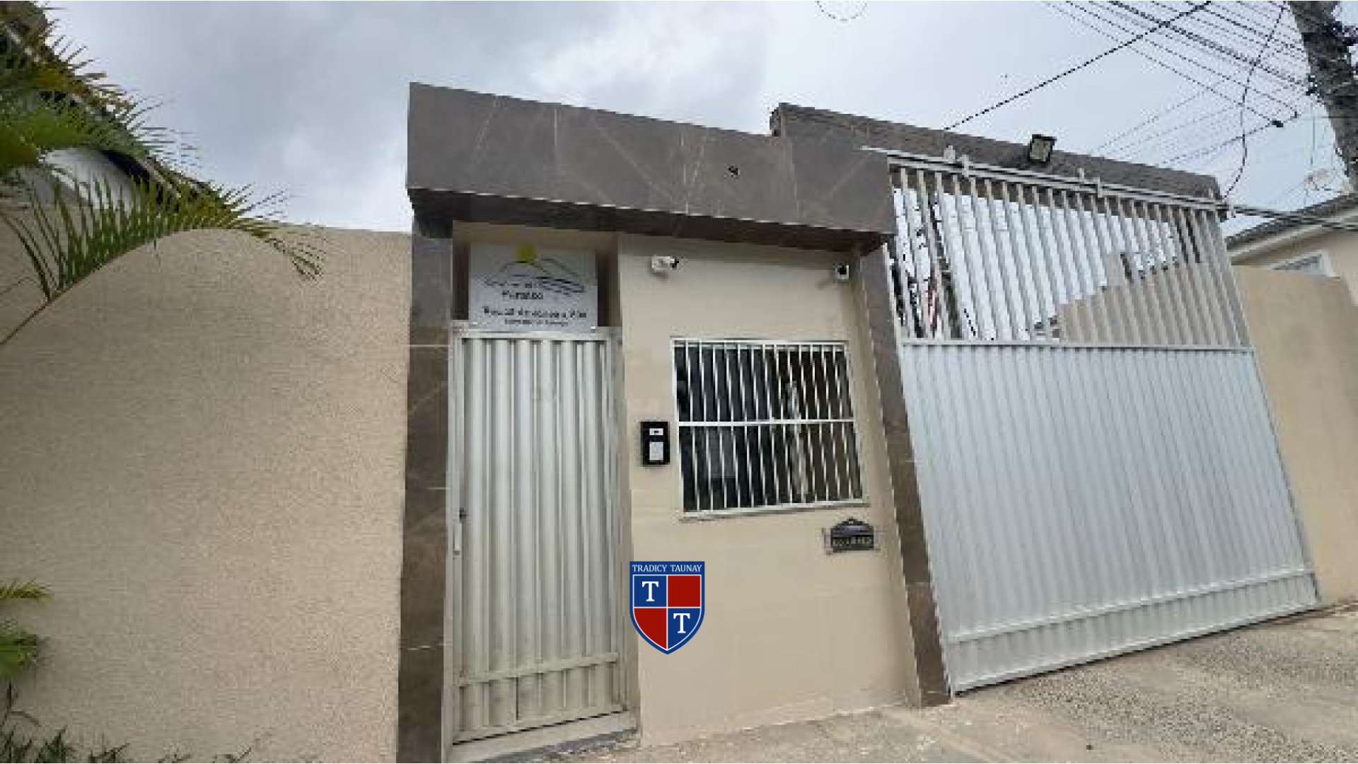 Foto 1 de CASA em RECREIO IPITANGA - Imóvel Retomado Caixa