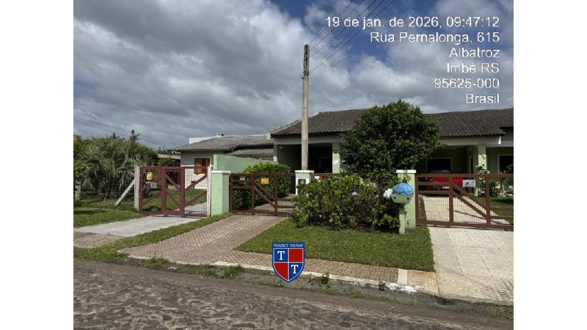 CASA em LAGOA VERMELHA