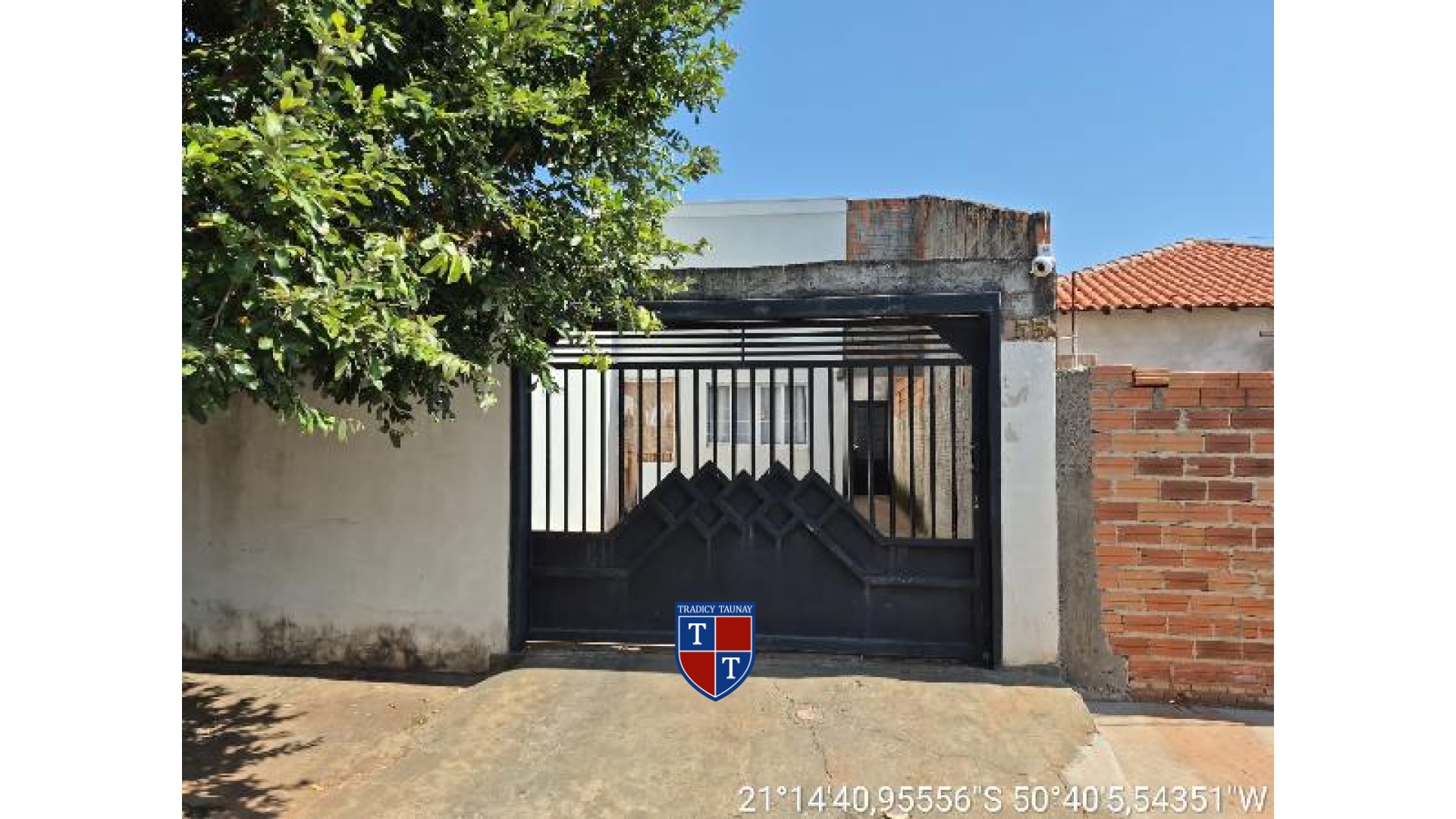 Foto 1 de CASA em RESIDENCIAL ITALIA, GUARARAPES/SP - Imóvel Retomado CAIXA Ref 1444412647802