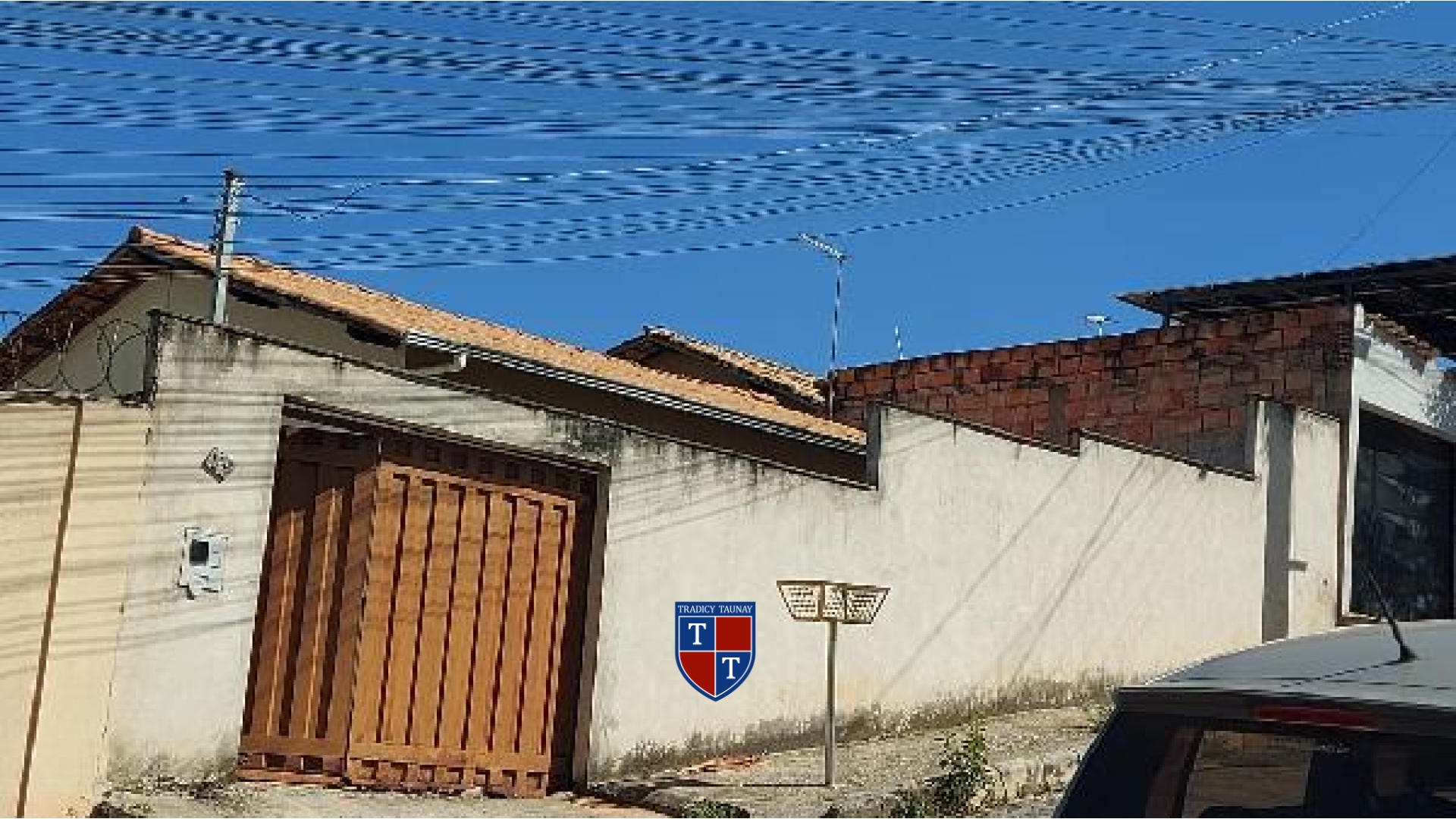 CASA em FLORESTA ENCANTADA