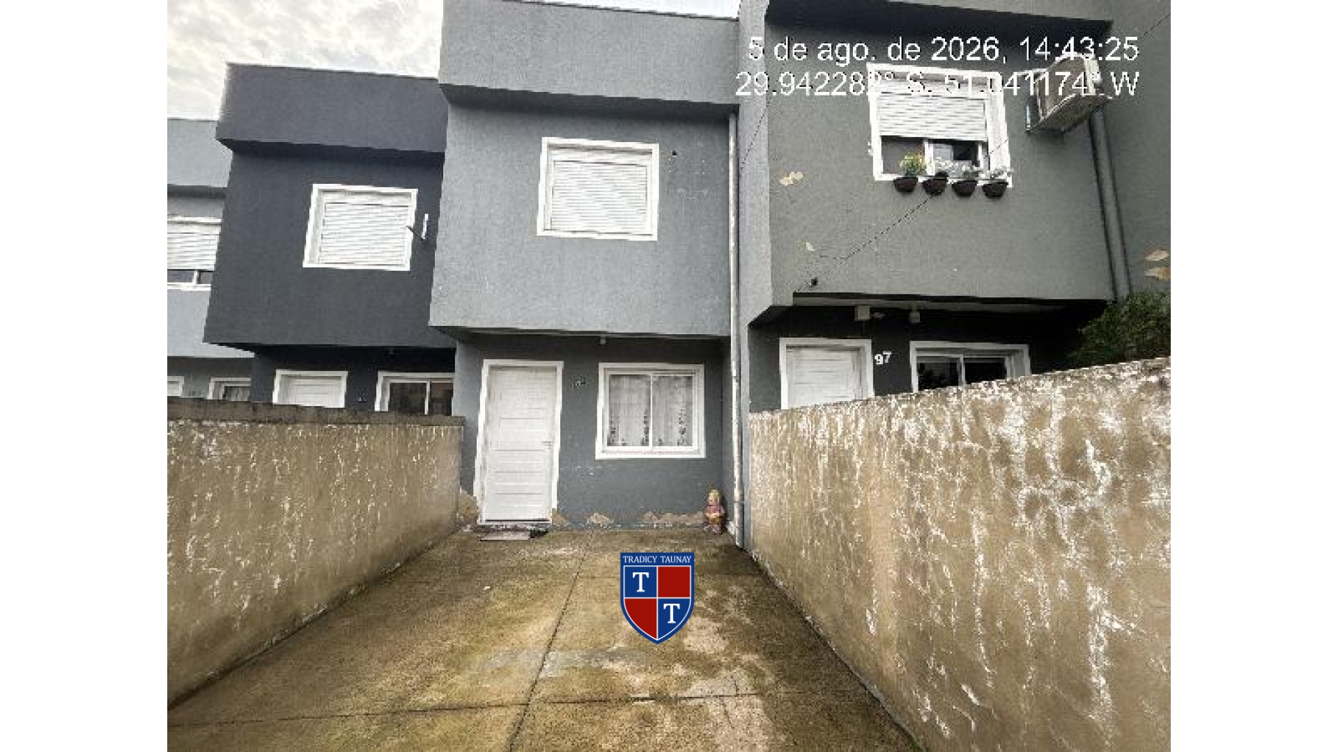 SOBRADO em COHAB A