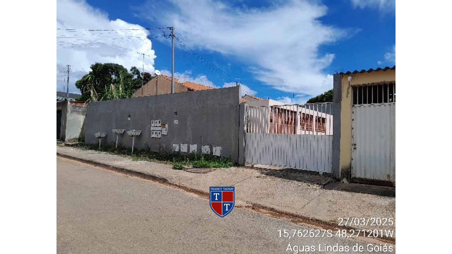 Foto 1 de CASA em PARQUE DA BARRAGEM SETOR 04 - Imóvel Retomado Caixa