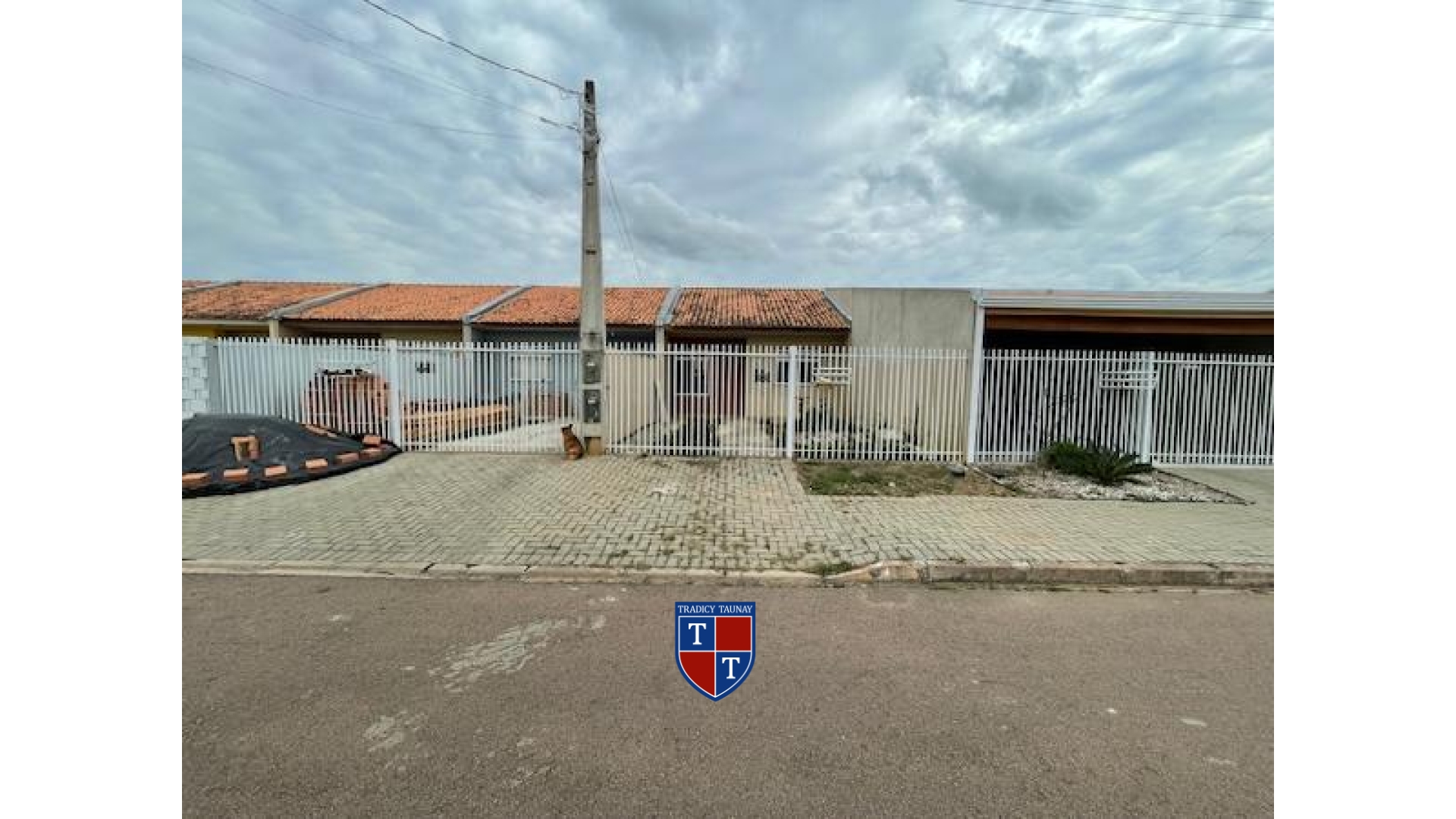 Foto 1 de CASA em VENEZA, FAZENDA RIO GRANDE/PR - Imóvel Retomado CAIXA Ref 1444419901577