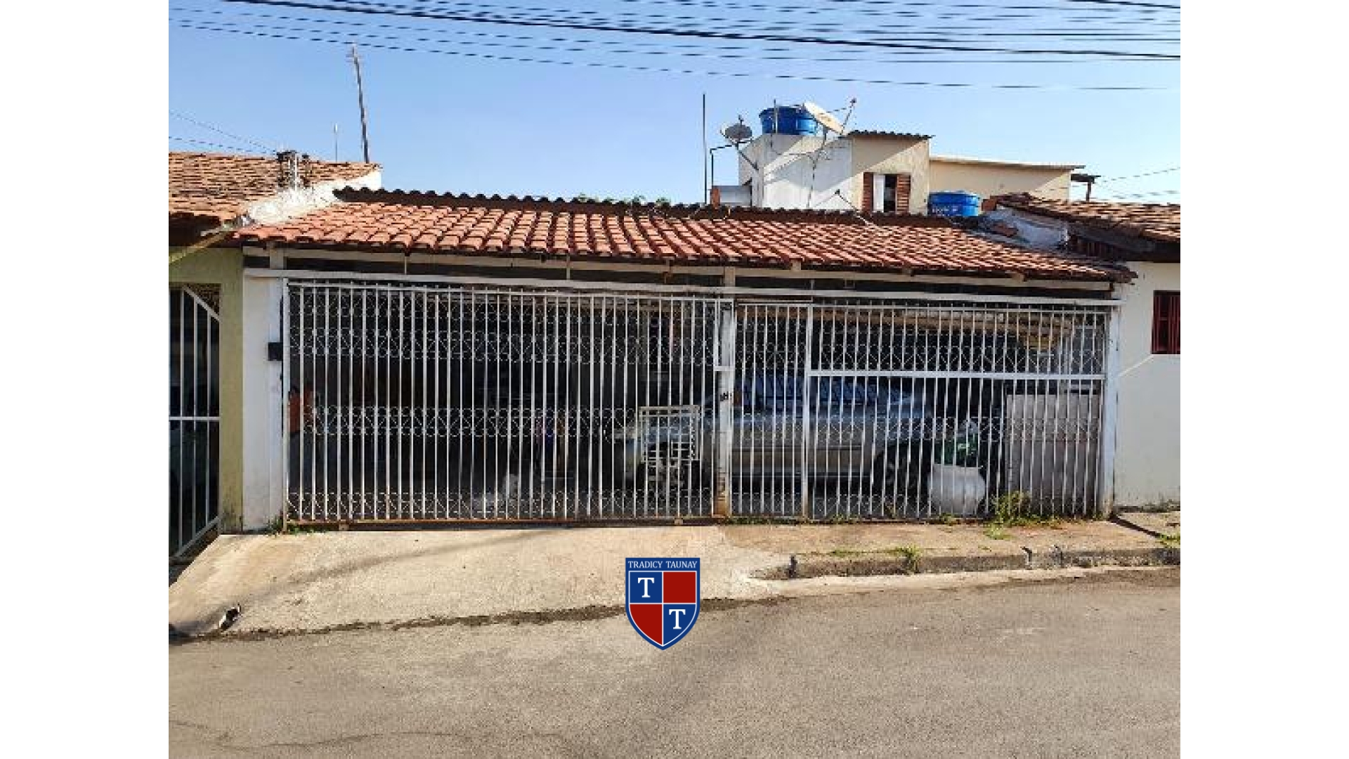 Foto 1 de CASA em CANDANGOLANDIA, CANDANGOLANDIA/DF - Imóvel Retomado CAIXA Ref 1555517513077