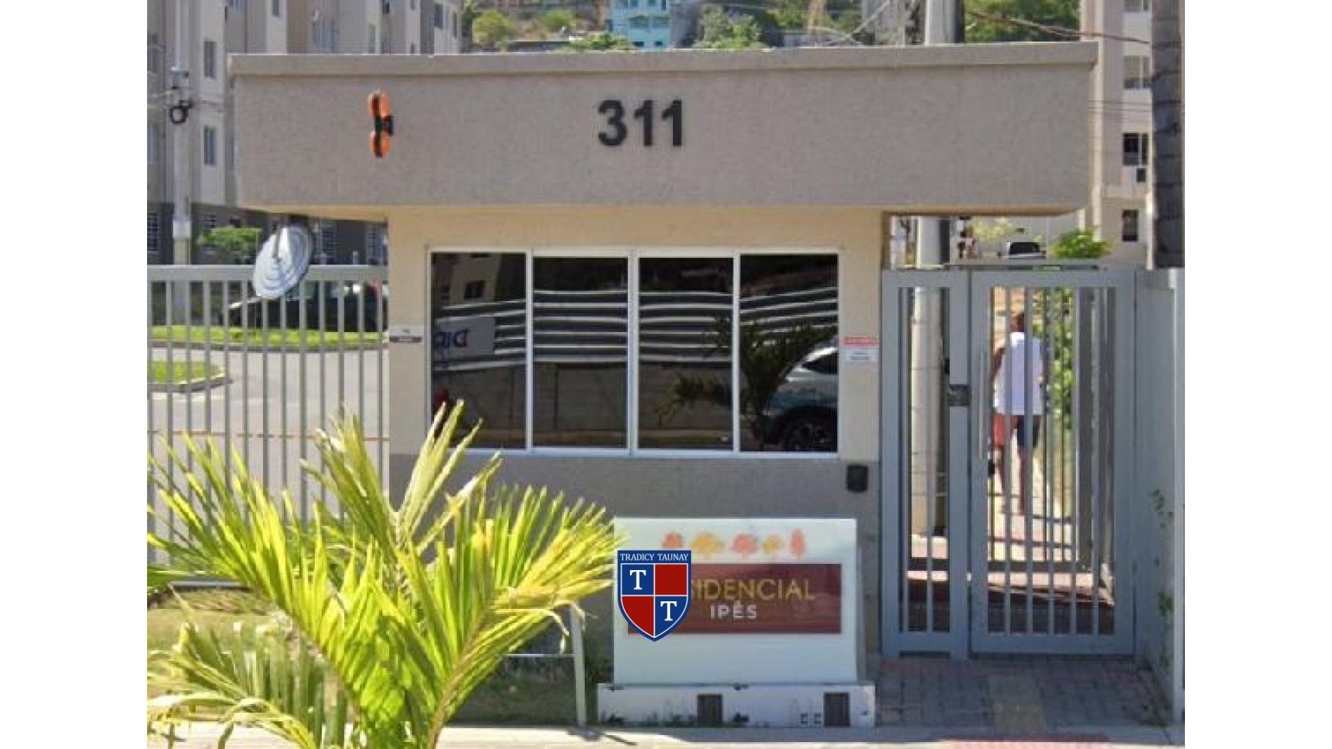 APARTAMENTO em FRE DE CAMPO GRANDE