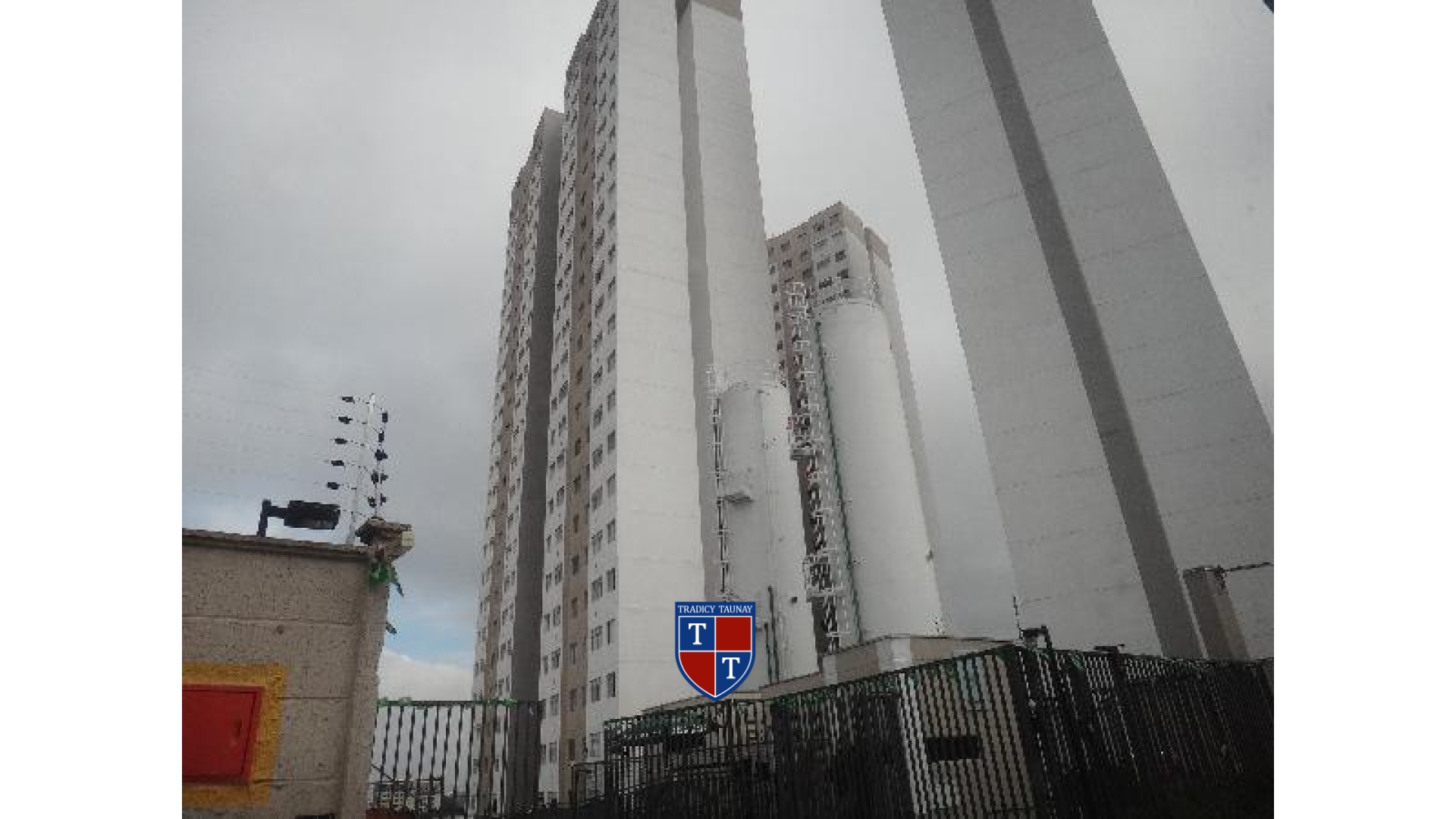 Foto 1 de APARTAMENTO em ITAQUERA, SAO PAULO/SP - Imóvel Retomado CAIXA Ref 1787701577687