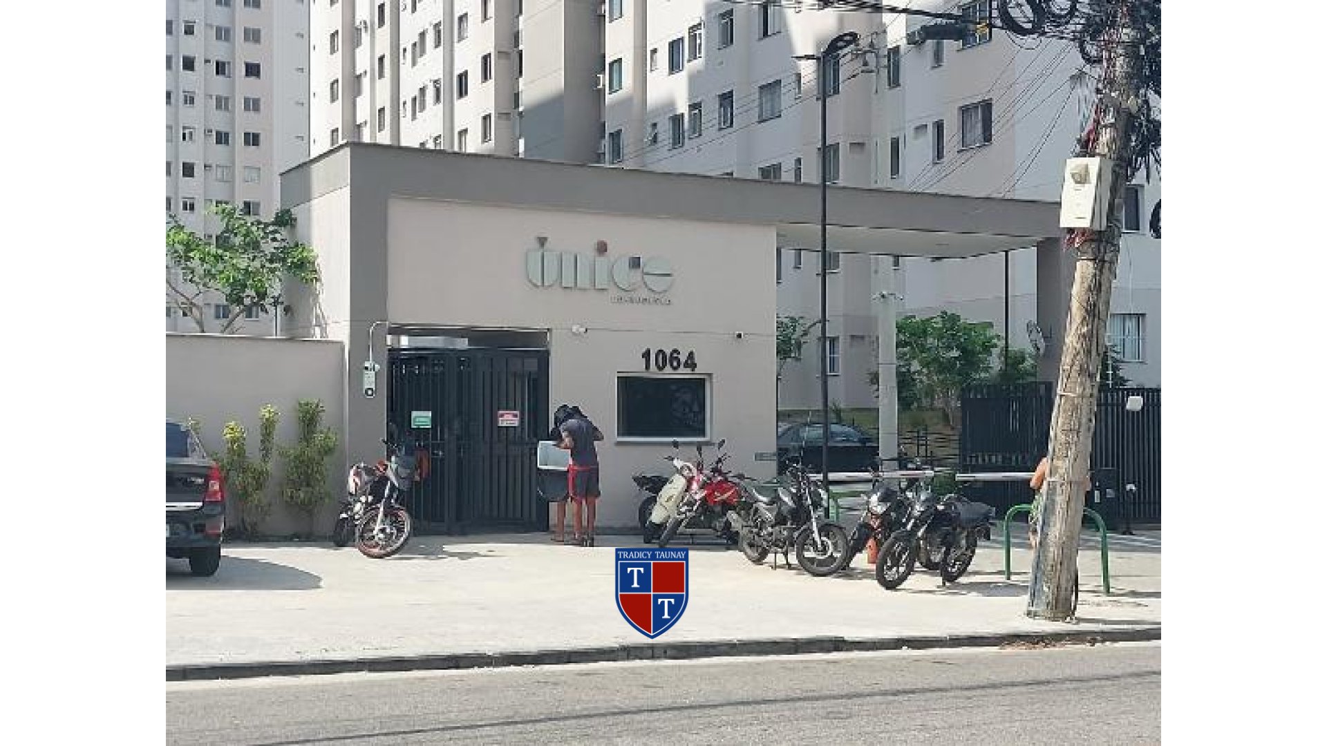 APARTAMENTO em BONSUCESSO
