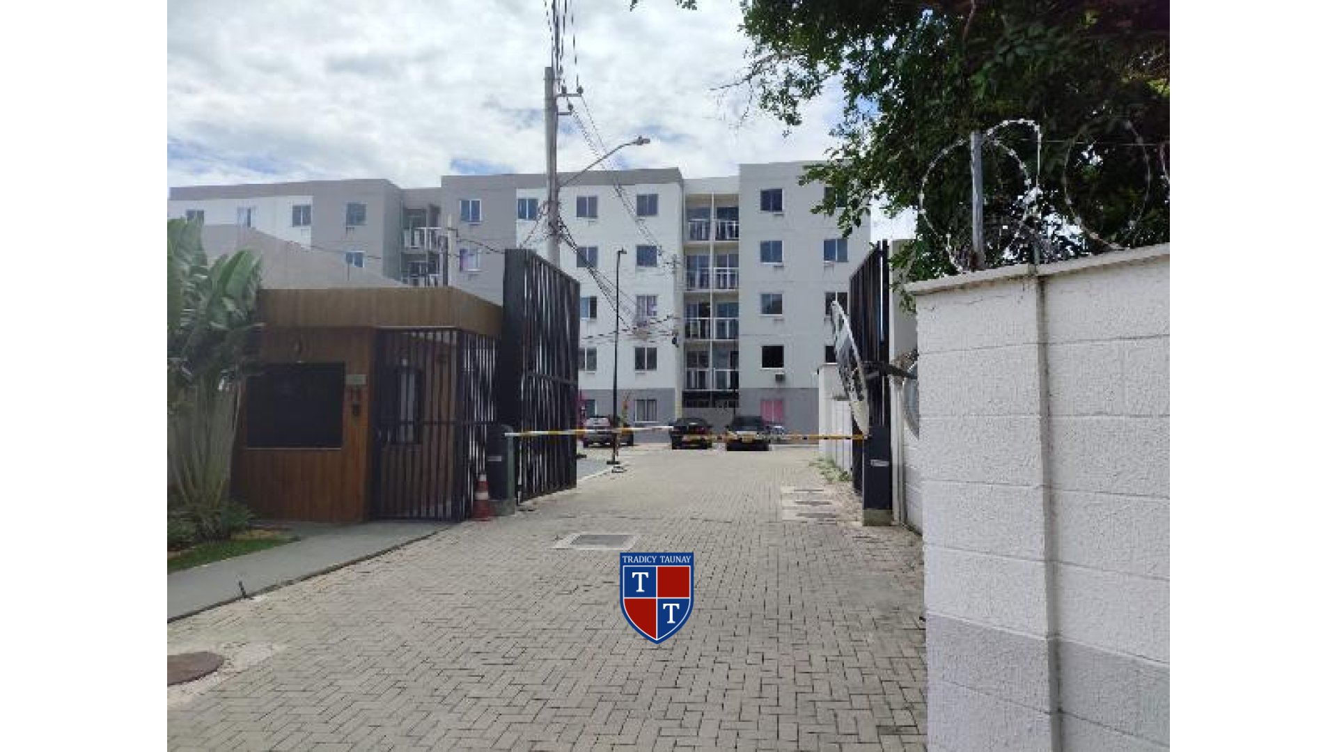 Foto 1 de APARTAMENTO em GUARATIBA - Imóvel Retomado Caixa