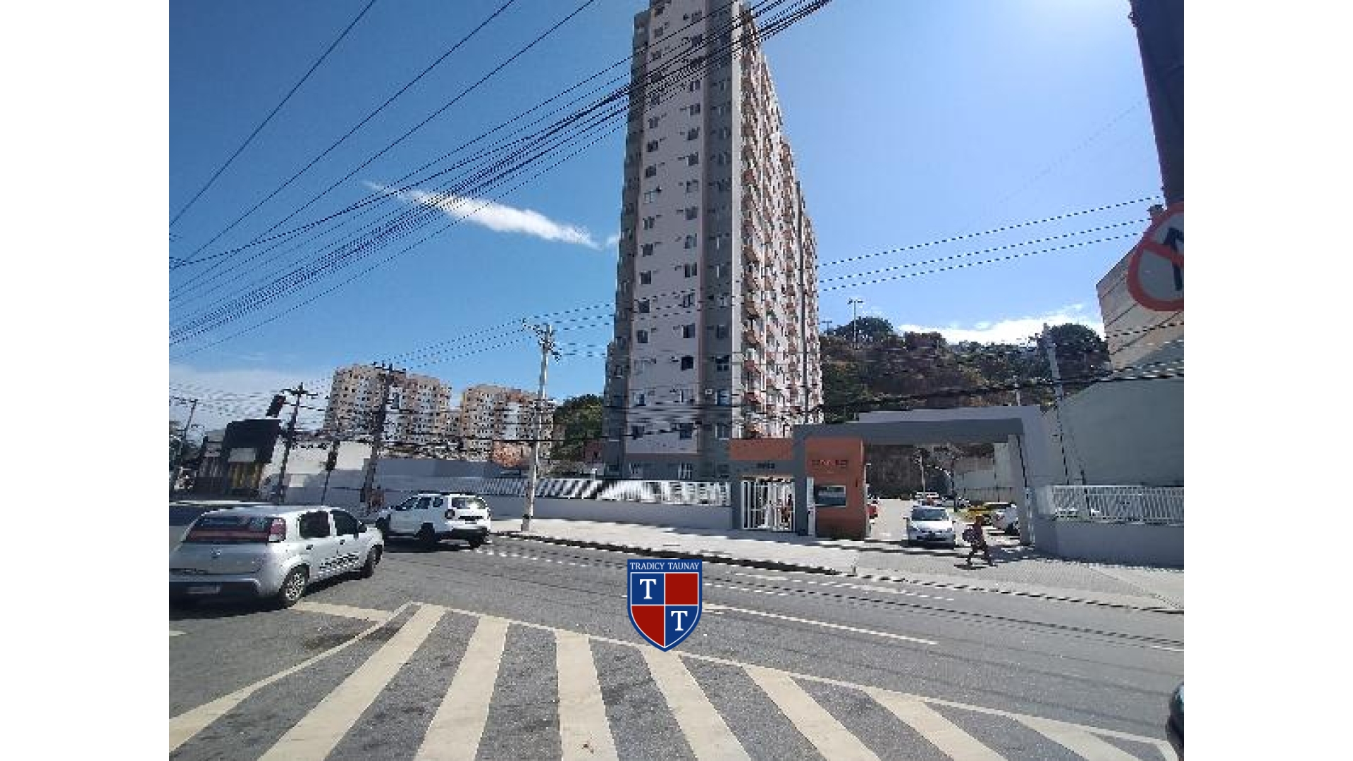 APARTAMENTO em MANGUINHOS