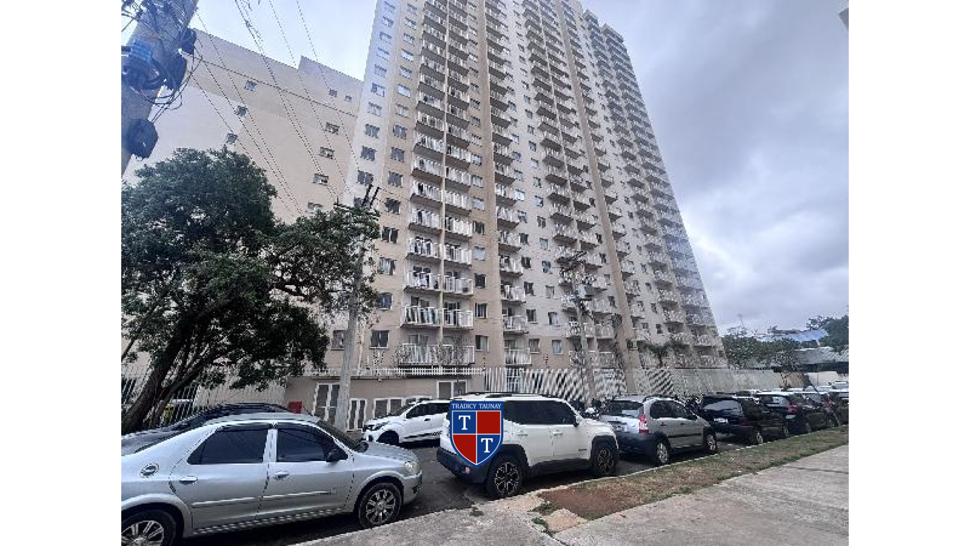 APARTAMENTO em CIDADE ADEMAR