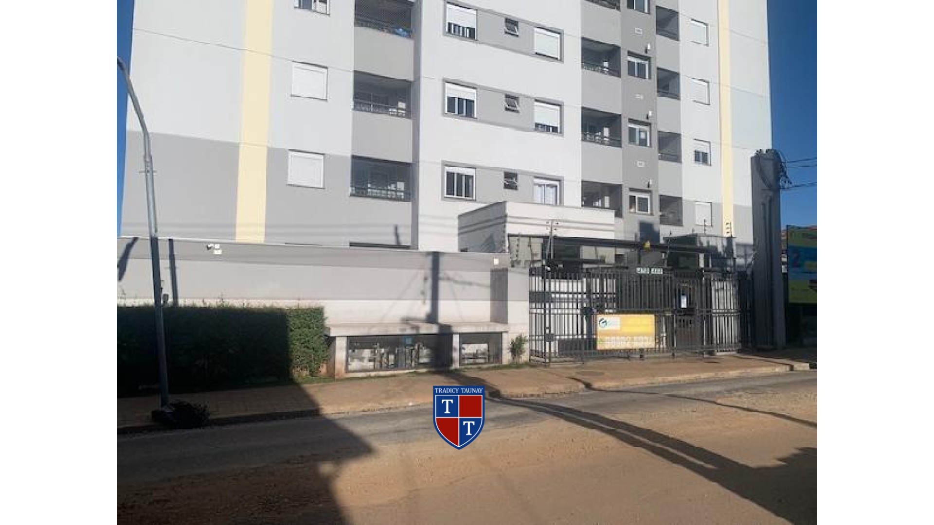 APARTAMENTO em VILA EDE
