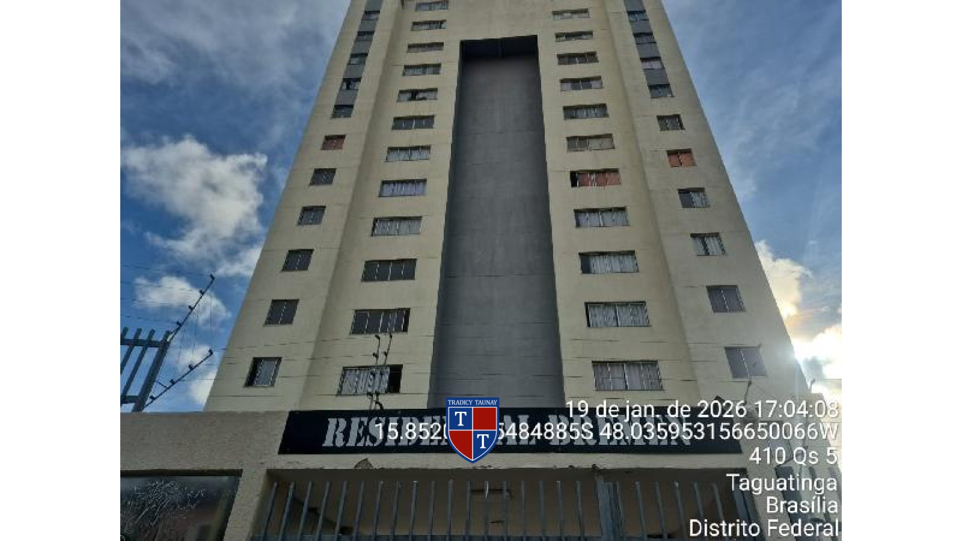 Foto 1 de APARTAMENTO em AREAL (AGUAS CLARAS) - Imóvel Retomado Caixa