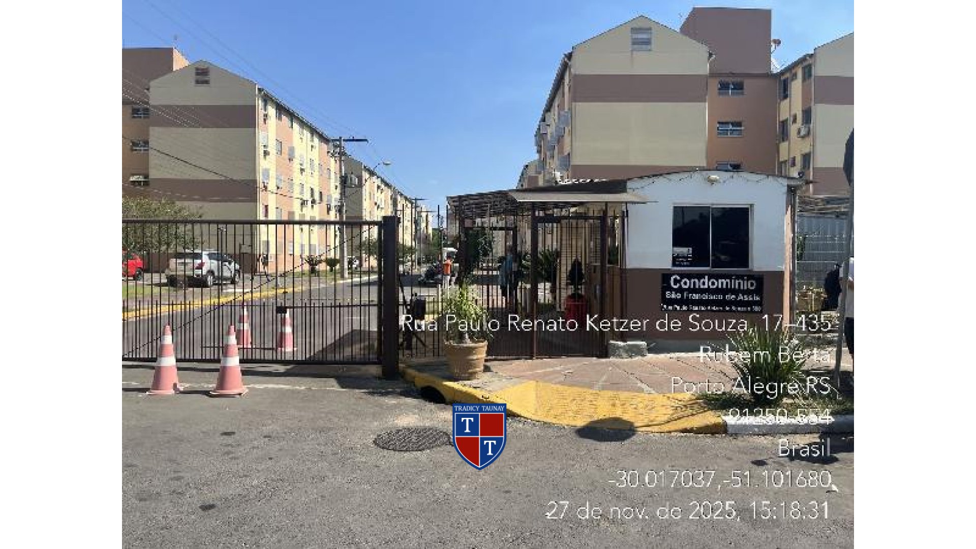 Foto 1 de APARTAMENTO em RUBEM BERTA, PORTO ALEGRE/RS - Imóvel Retomado CAIXA Ref 8042810000465