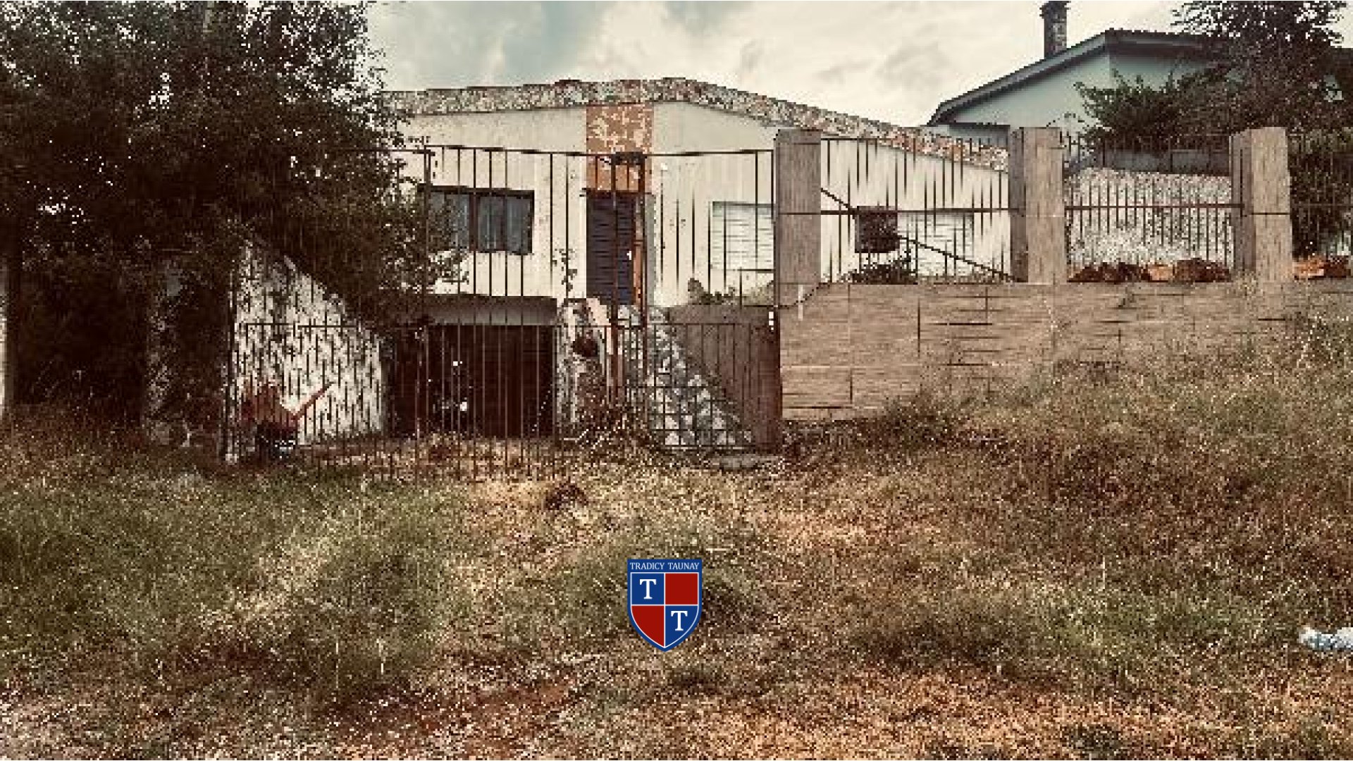 CASA em TIARAJU