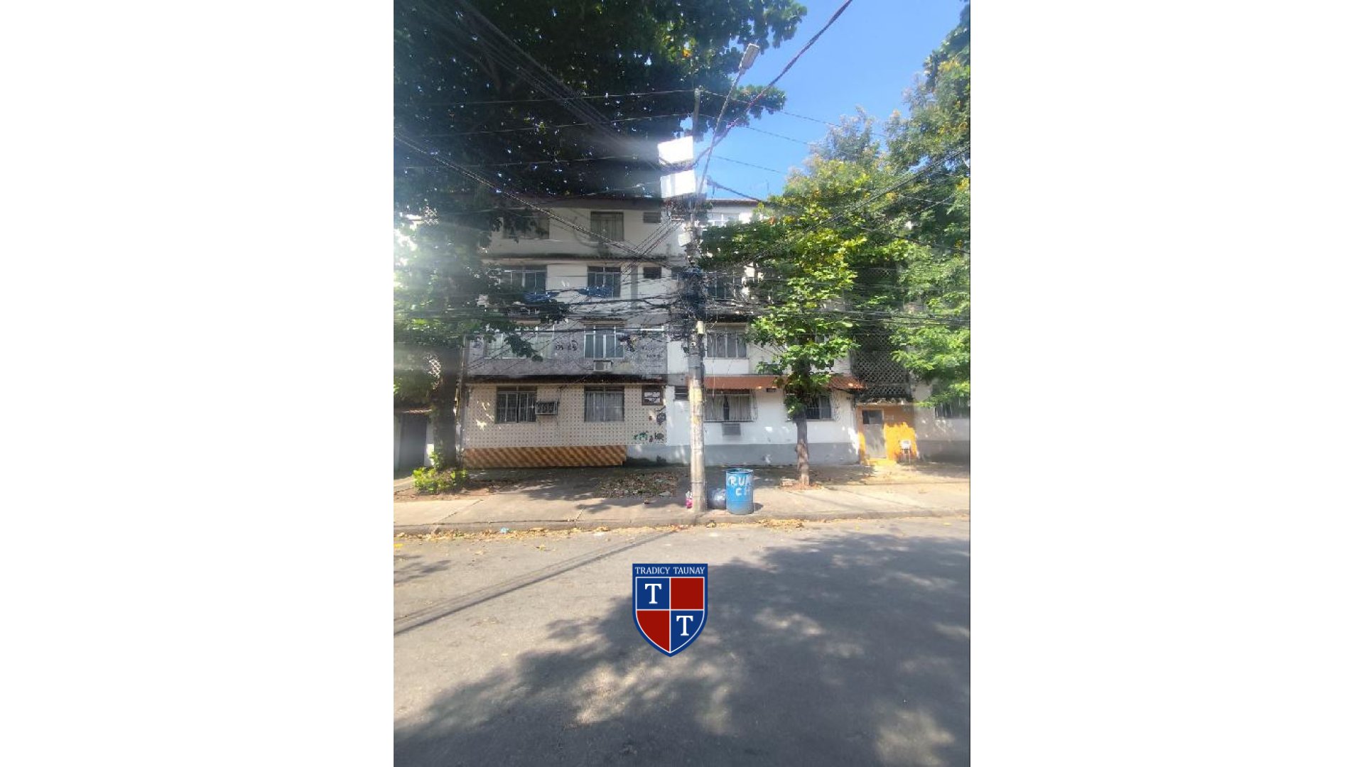 APARTAMENTO em PADRE MIGUEL