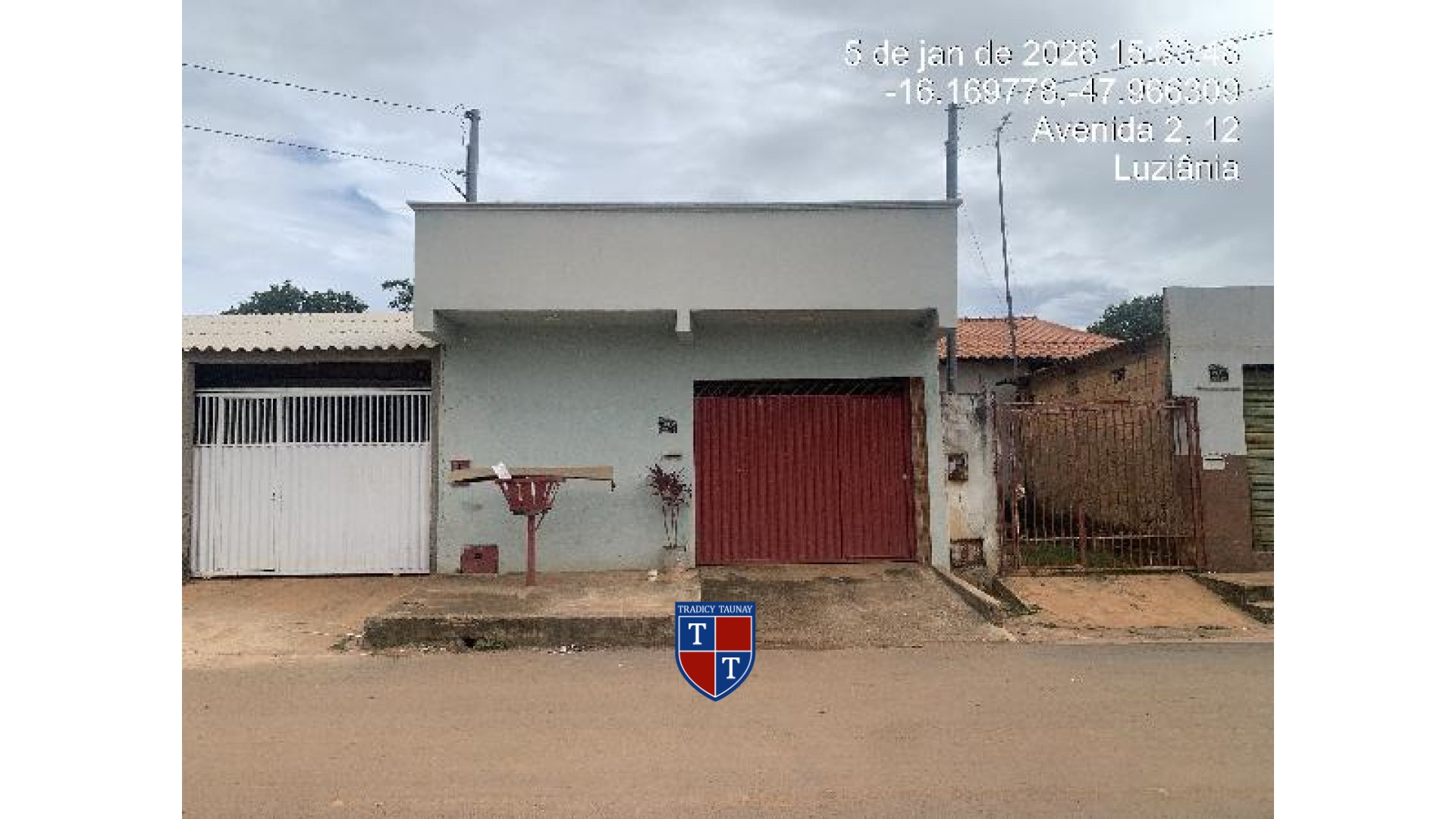CASA em PARQUE ESTRELA DALVA X