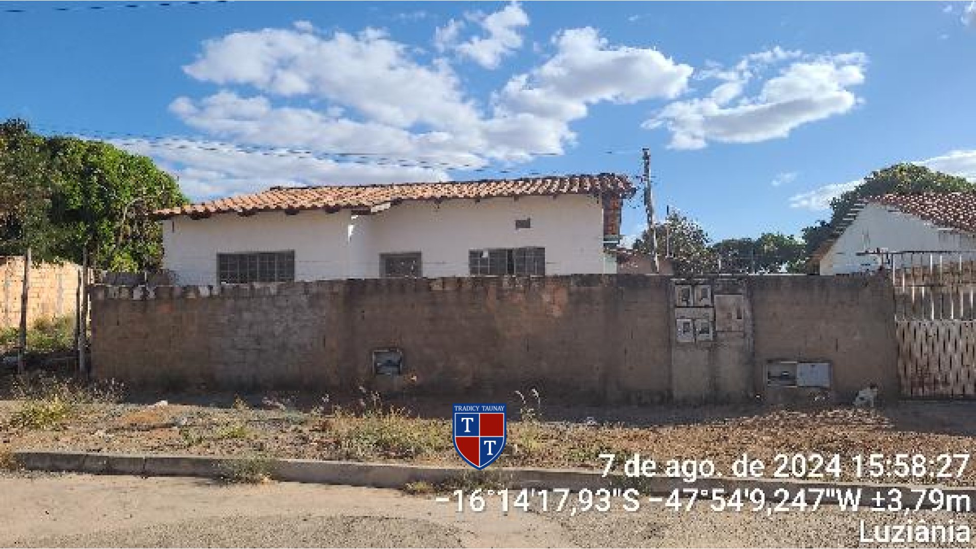 Foto 1 de CASA em JARDIM SION - Imóvel Retomado Caixa