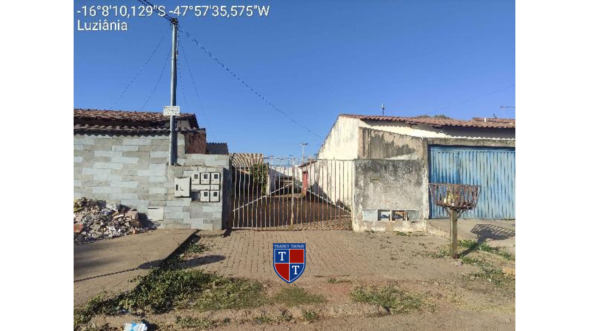 Foto 1 de CASA em JARDIM ZULEIKA, LUZIANIA/GO - Imóvel Retomado CAIXA Ref 8444404018727