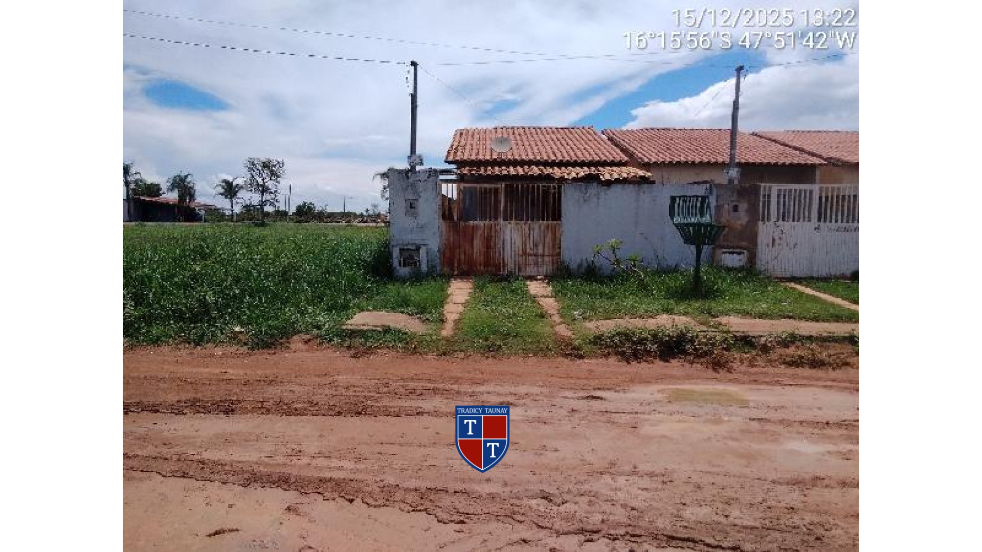 Foto 1 de CASA em JARDIM BANDEIRANTE, LUZIANIA/GO - Imóvel Retomado CAIXA Ref 8444404405836