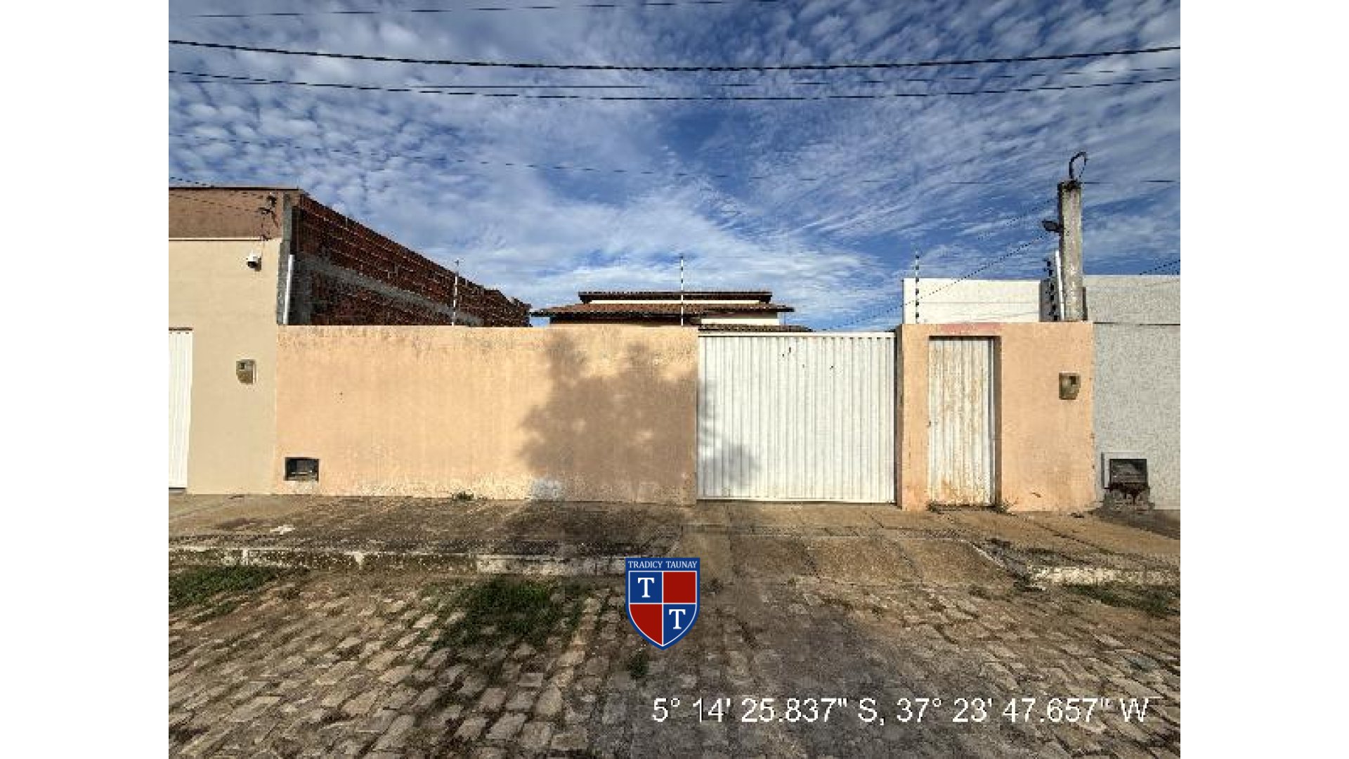 Foto 1 de CASA em ITAPETINGA - Imóvel Retomado Caixa