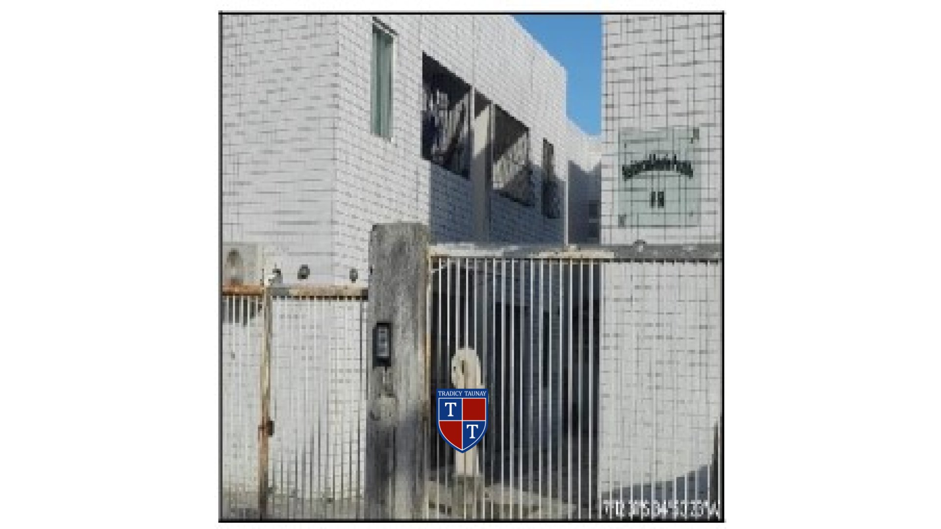 APARTAMENTO em PARATIBE