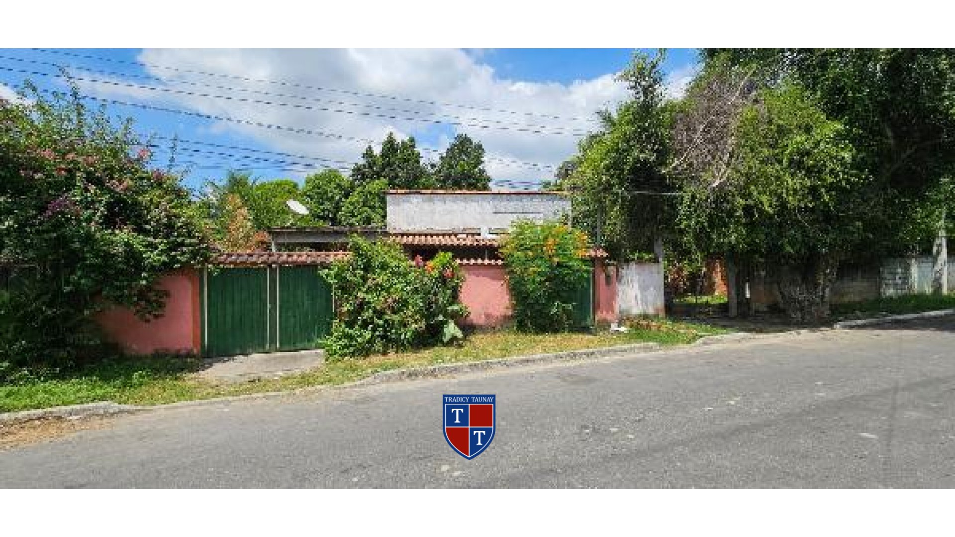 Foto 1 de CASA em JARDIM IMBARIE - Imóvel Retomado Caixa