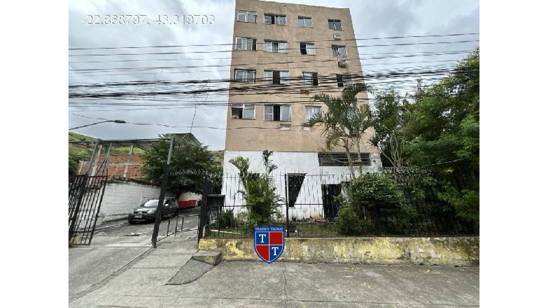 APARTAMENTO em CAVALCANTI