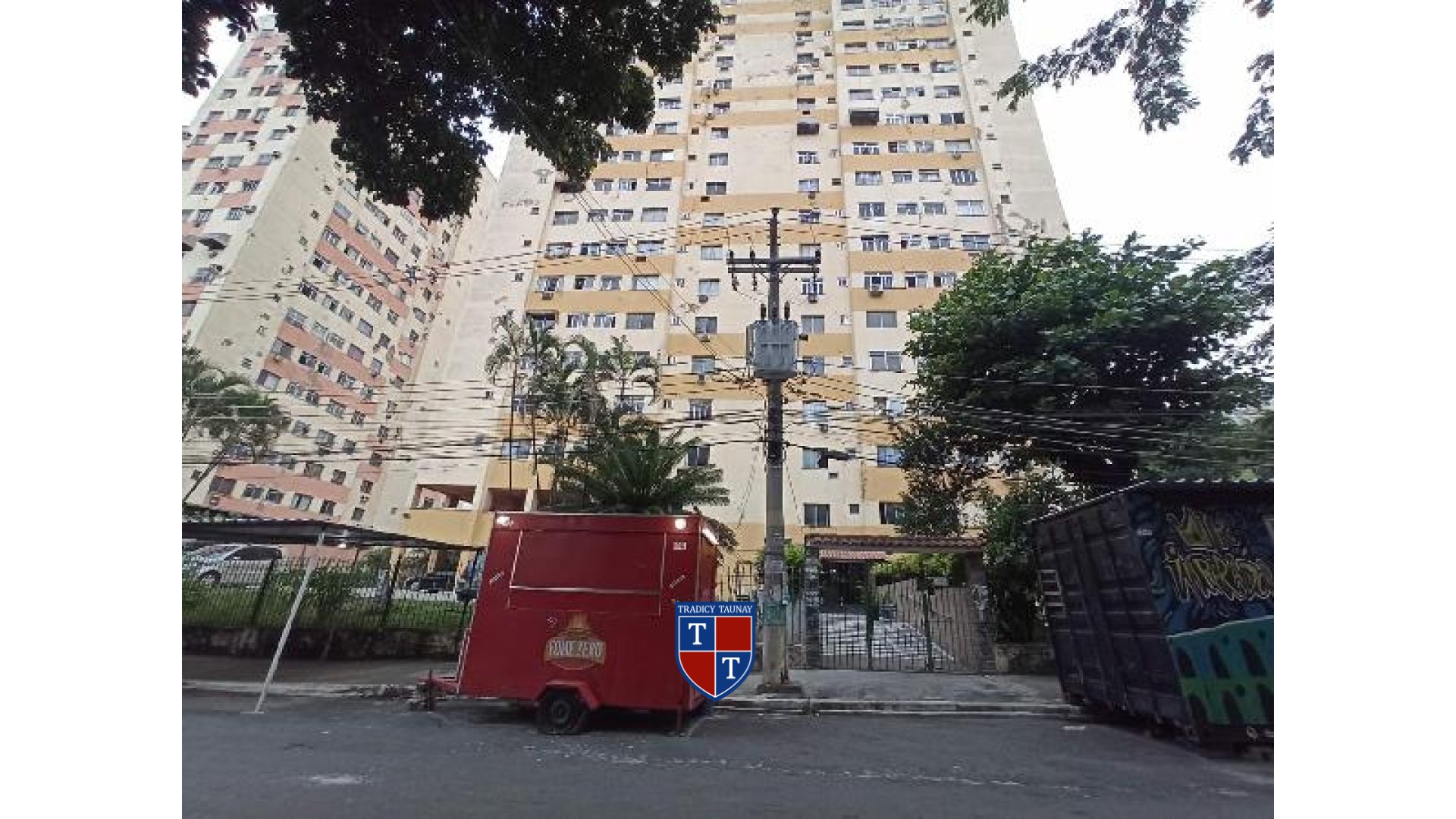 APARTAMENTO em PAVUNA