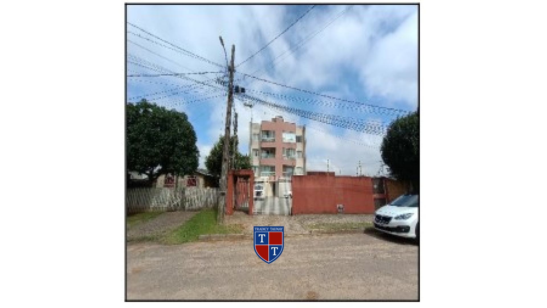 APARTAMENTO em ITALIA