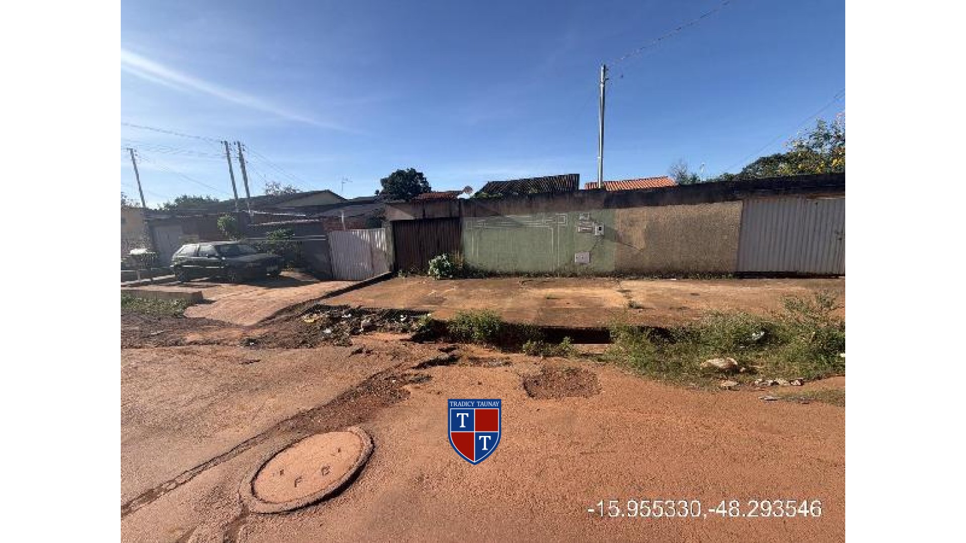 Foto 1 de CASA em PARQUE ESTRELA DALVA XII, SANTO ANTONIO DO DESCOBERTO/GO - Imóvel Retomado CAIXA Ref 8444408293218