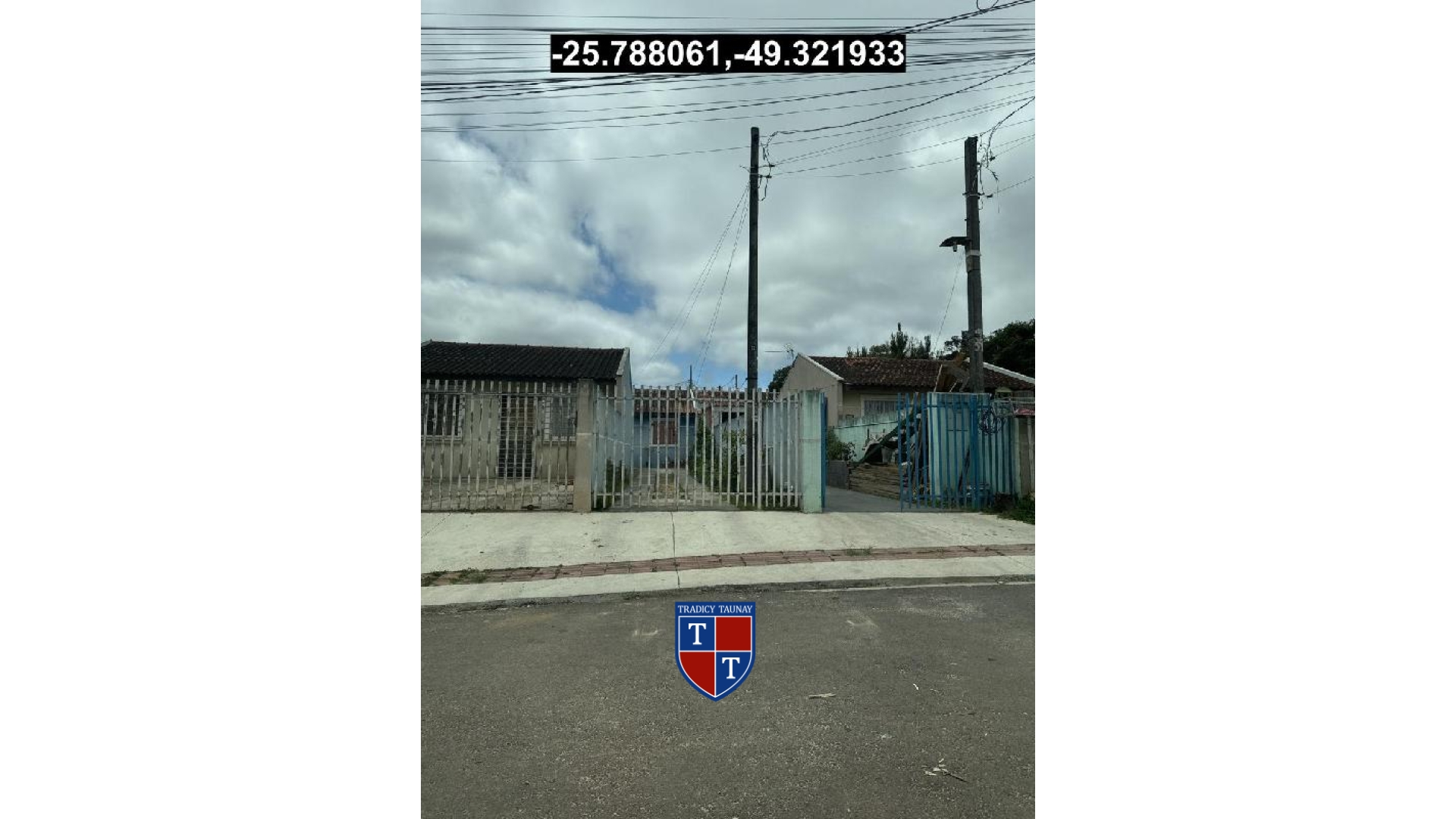 Foto 1 de CASA em VILA BRASILIA, MANDIRITUBA/PR - Imóvel Retomado CAIXA Ref 8444409016072