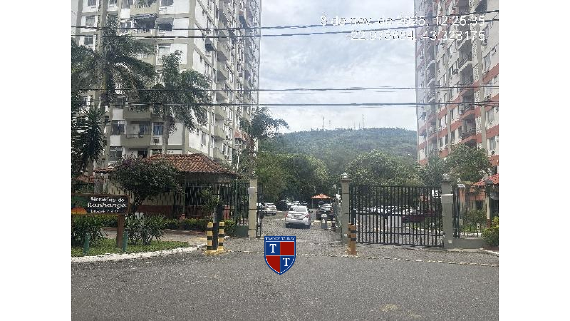 APARTAMENTO em FREGUESIA (JACAREPAGUA)