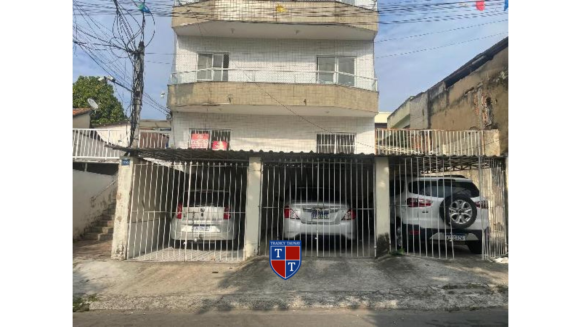 APARTAMENTO em GALO BRANCO