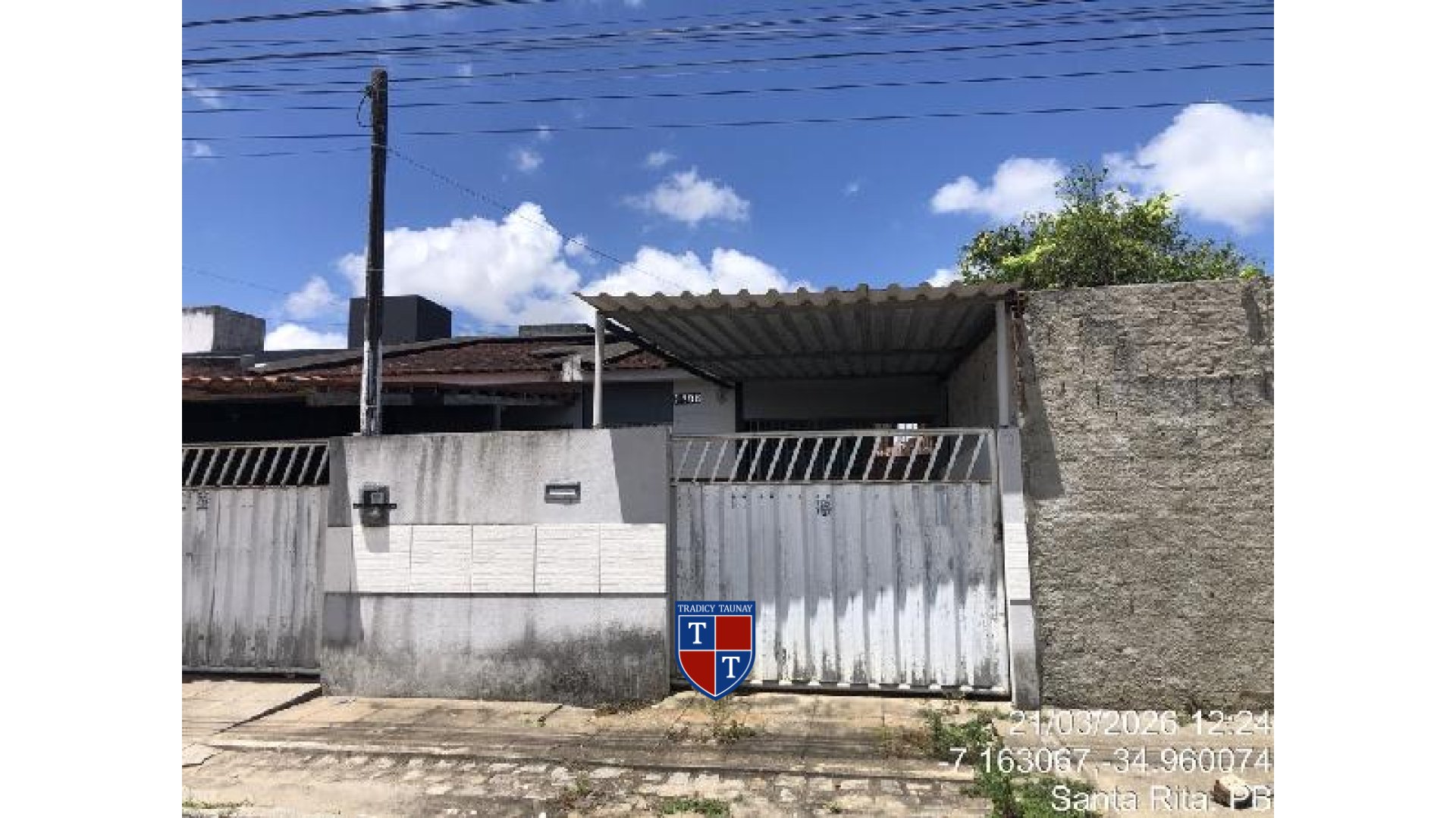 CASA em HEITEL SANTIAGO
