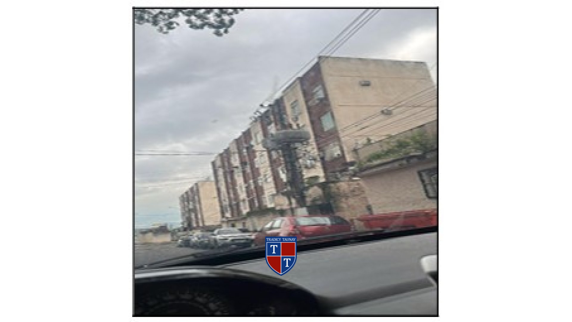 APARTAMENTO em CORDOVIL