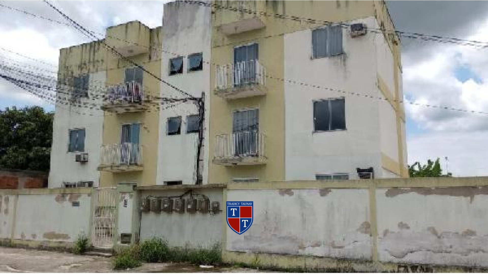 APARTAMENTO em JARDIM CATARINA
