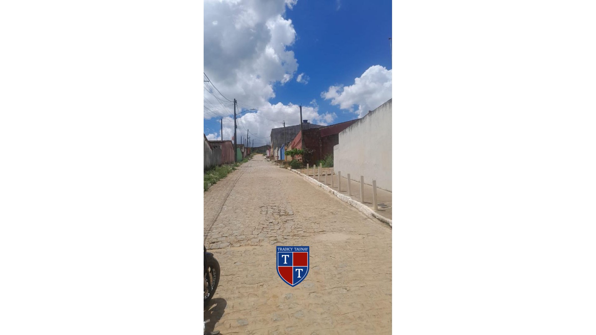 CASA em CHA DE ALEGRIA